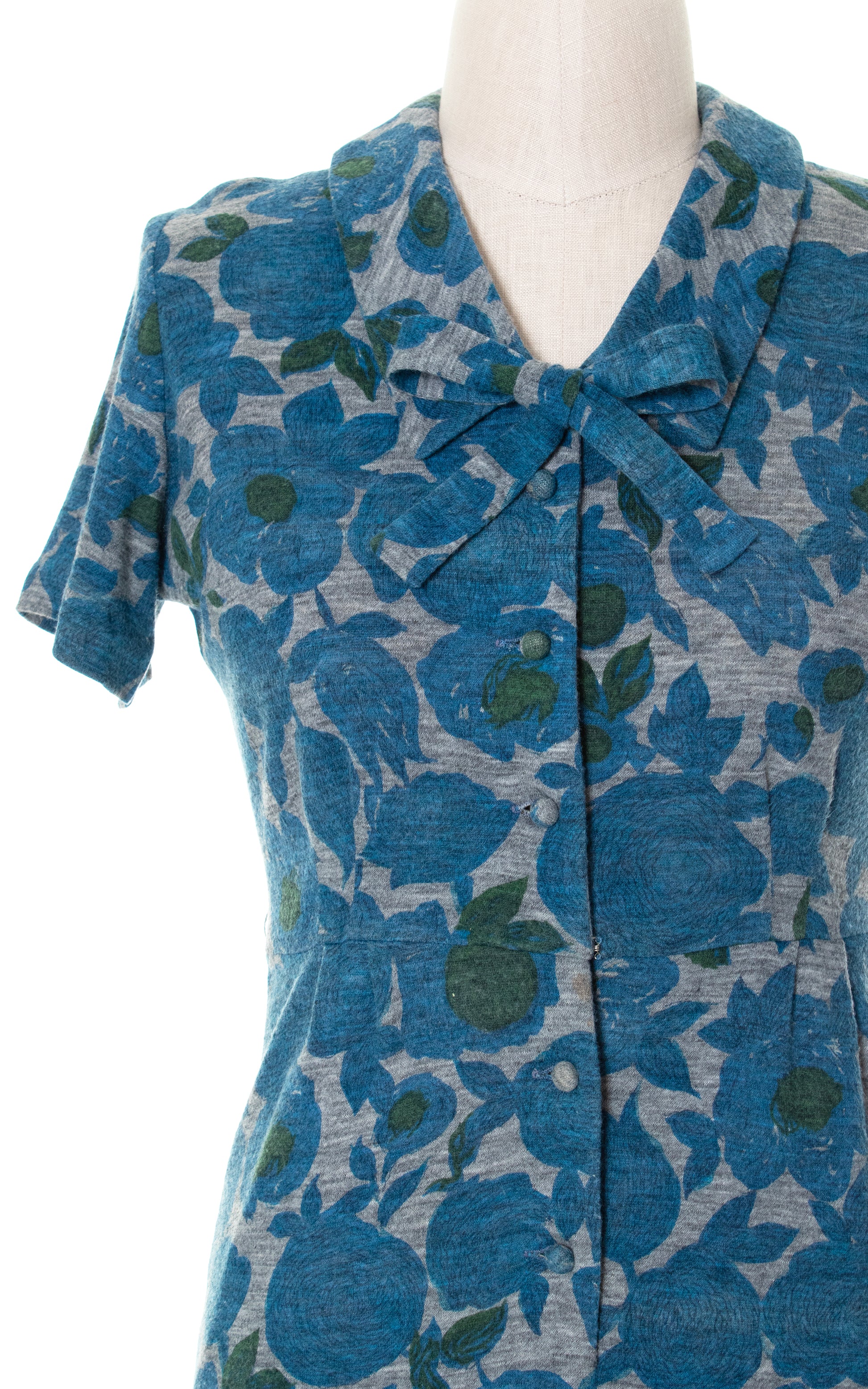 Vintage 60s 1960s Blue Floral Cotton Jersey Sheath Shirtwaist Shirt Dress Large Volup Plus Size BirthdayLifeVintage