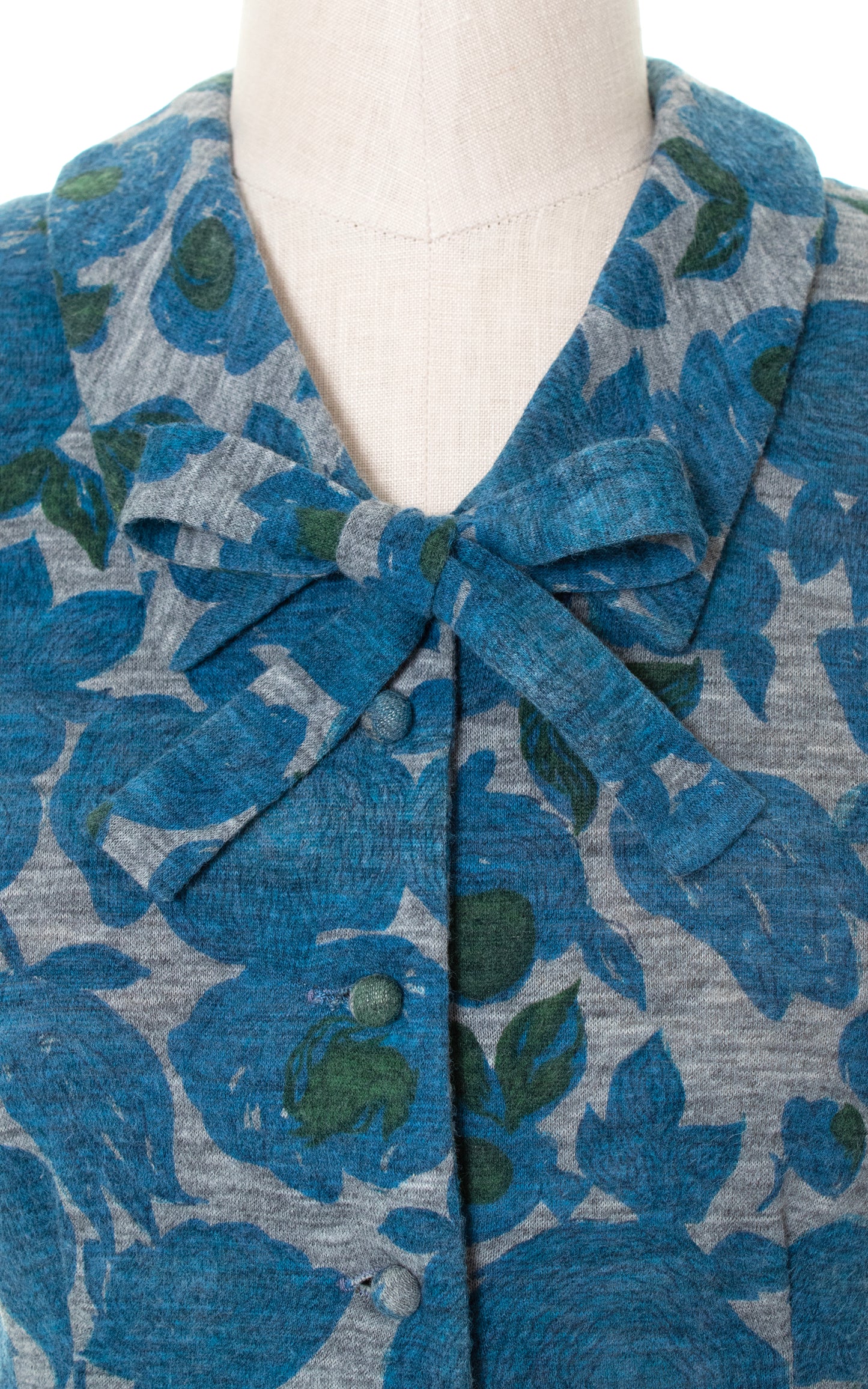 Vintage 60s 1960s Blue Floral Cotton Jersey Sheath Shirtwaist Shirt Dress Large Volup Plus Size BirthdayLifeVintage