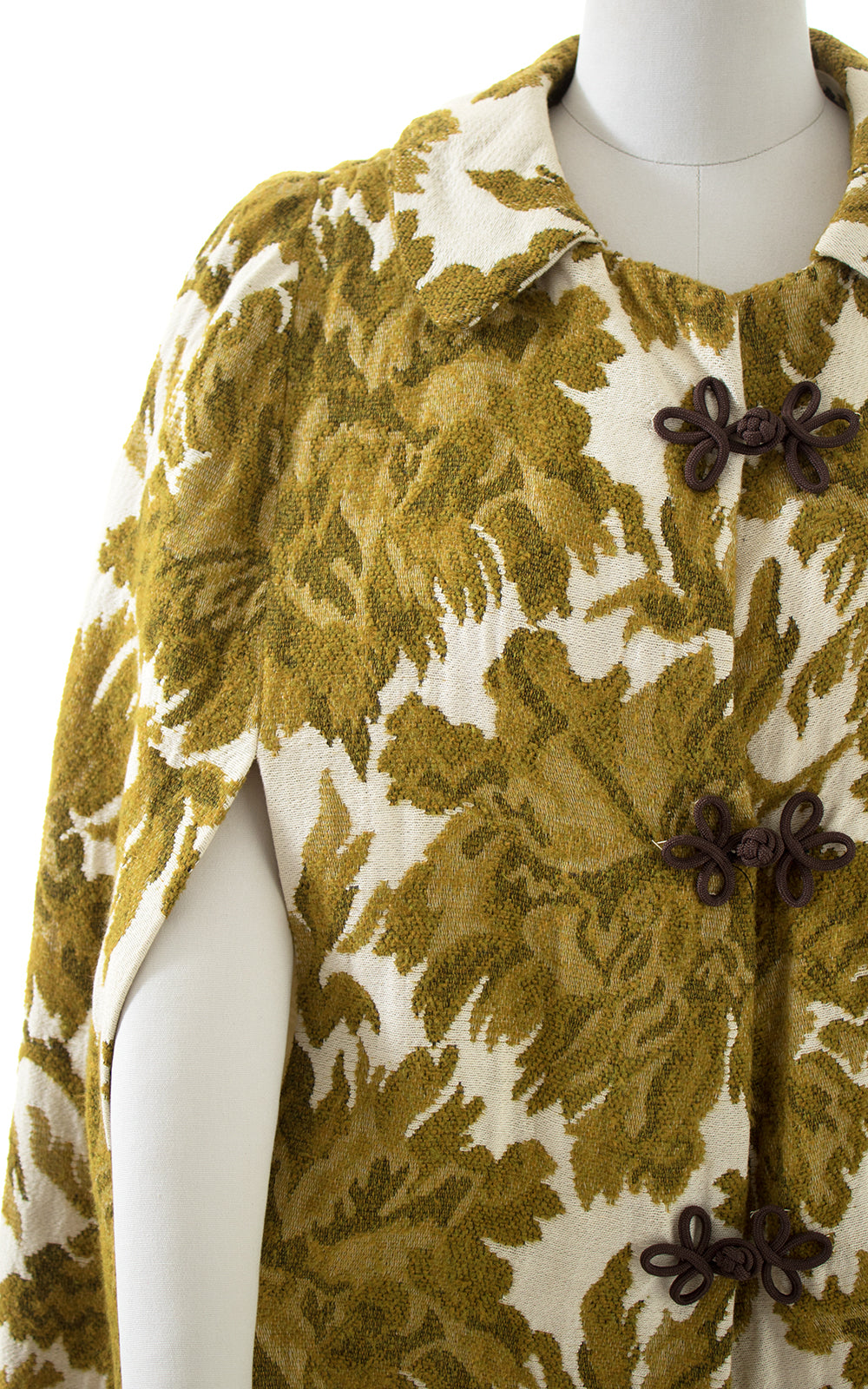 1970s Floral Brocade Cape | x-small/small/medium