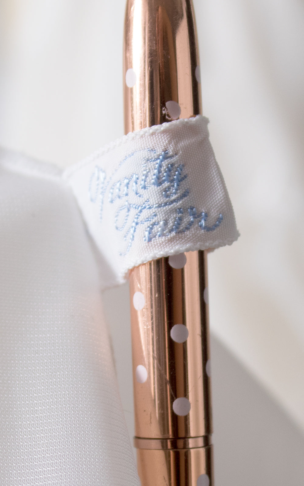 1950s White Embroidered Puff Sleeve Peignoir Set