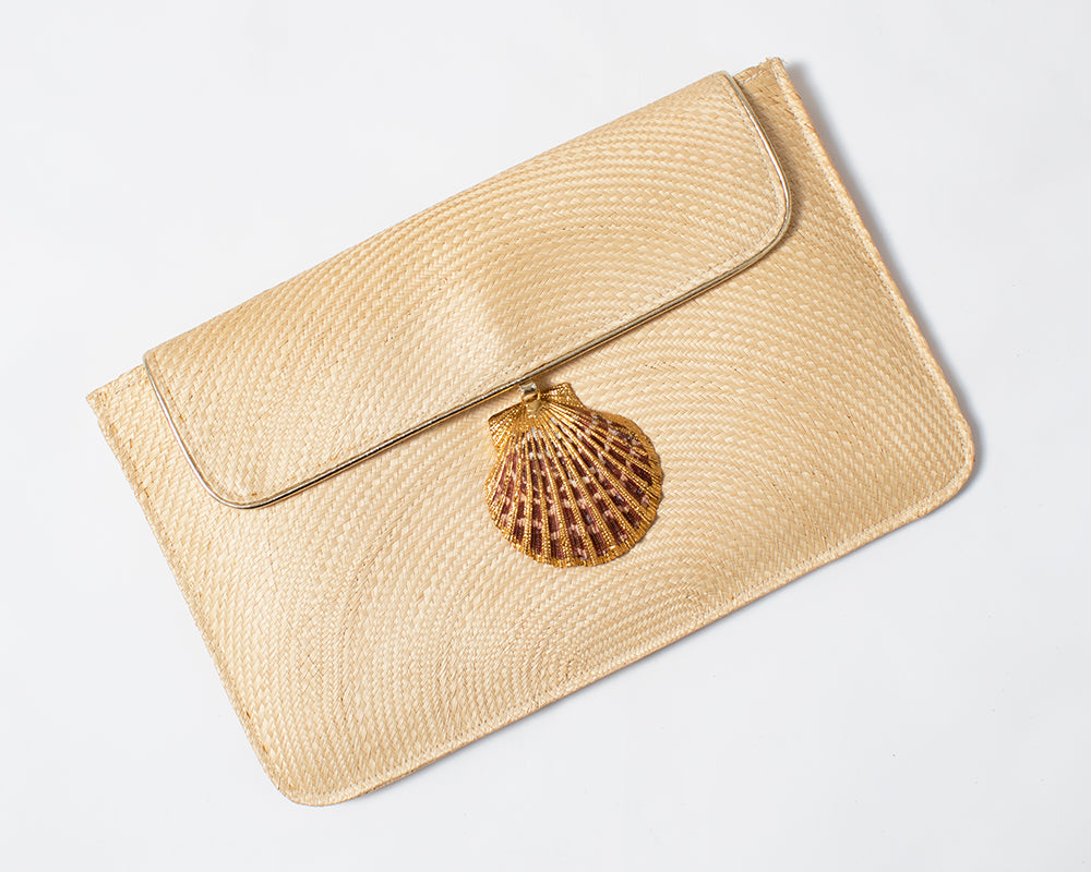 1970s 1980s Gilded Seashell & Wicker Clutch