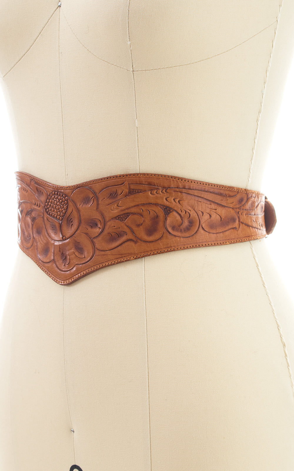 1970s Floral Tooled Leather Double Buckle Cinch Belt