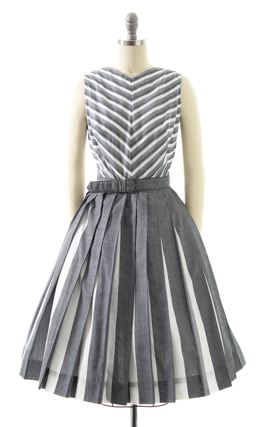 1950s Chevron Striped Cotton Pleated Sundress