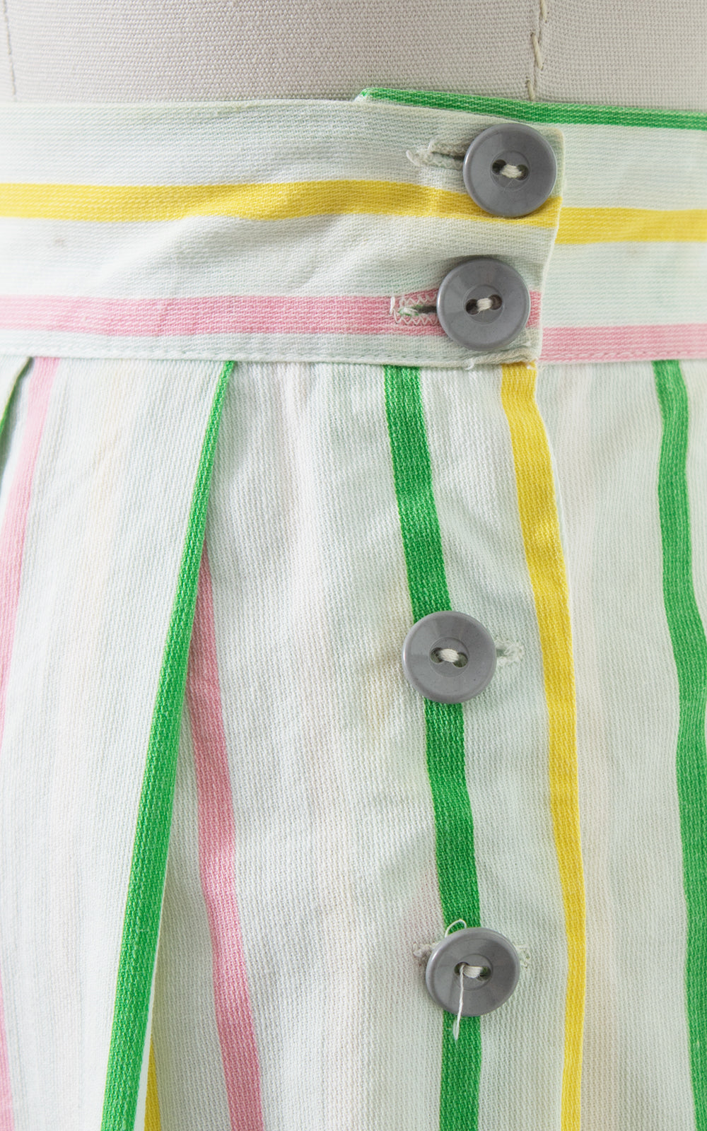 1940s Striped Cotton Pleated Shorts