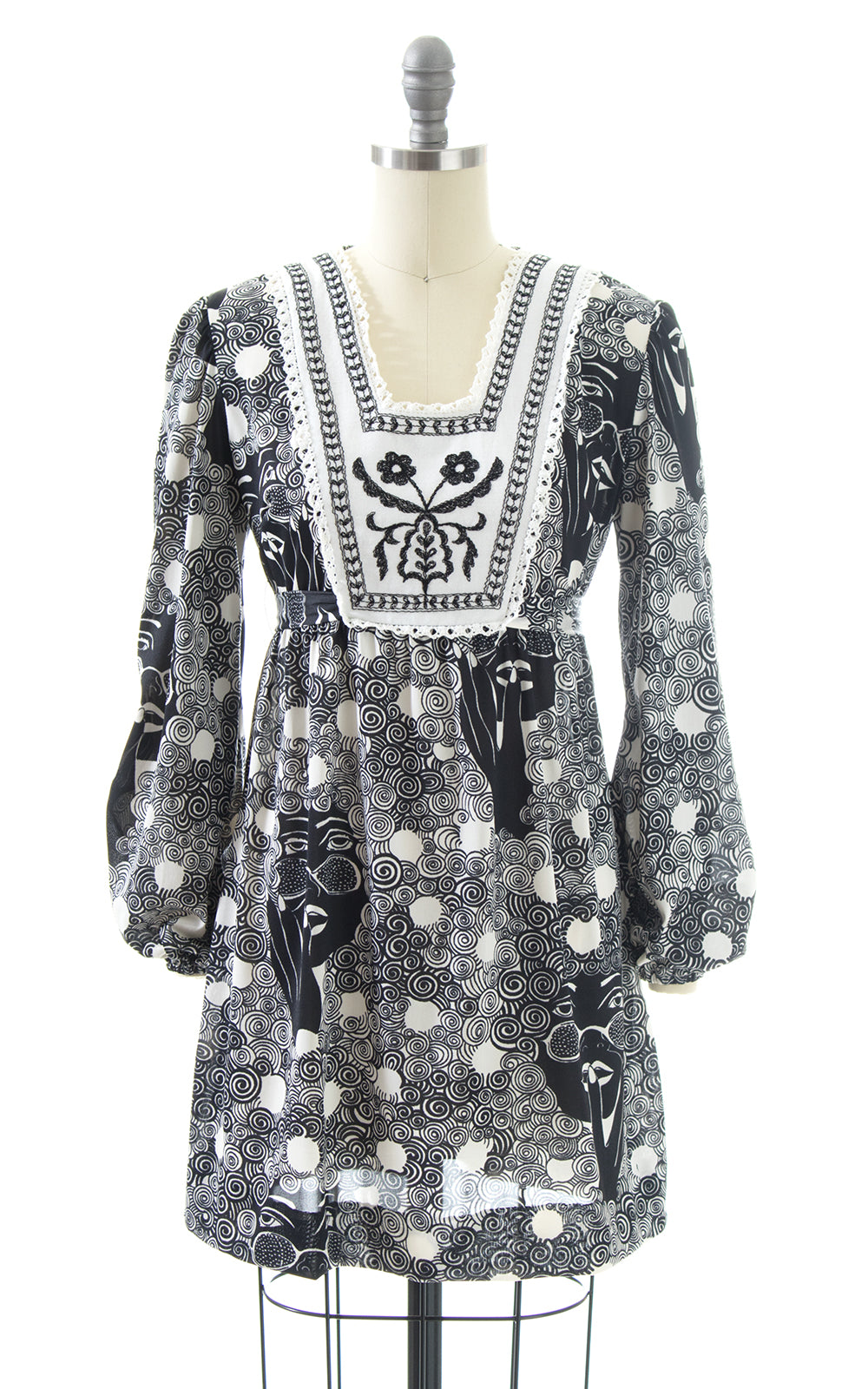 1970s Magical Lady Novelty Print Tunic Mini Dress | x-small