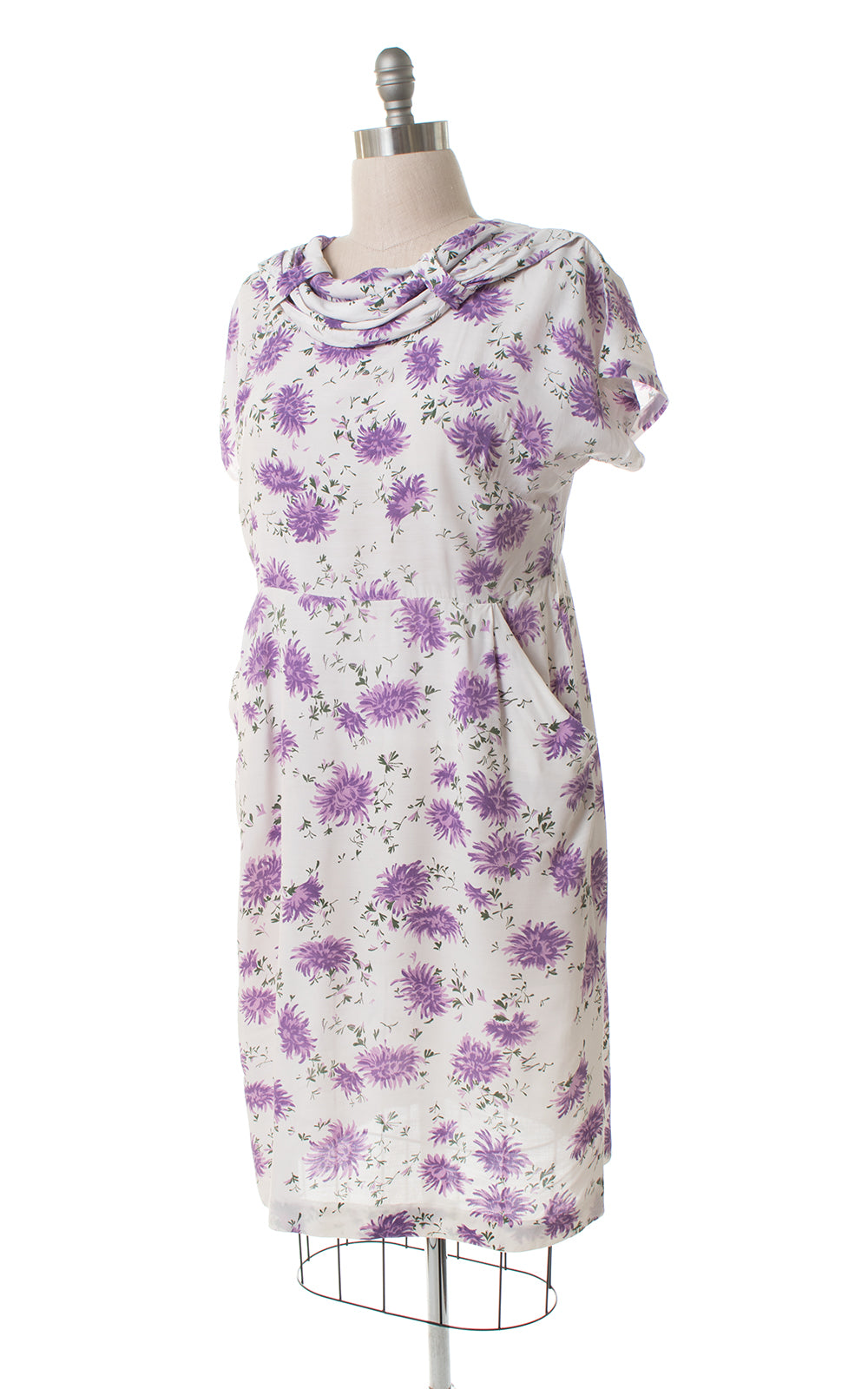 1950s Purple Floral Wiggle Dress with Pockets