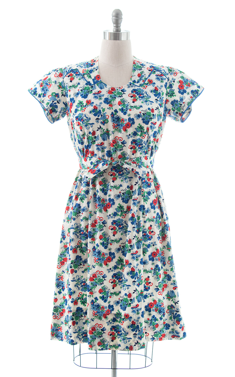 1940s White Floral Cotton Day Dress