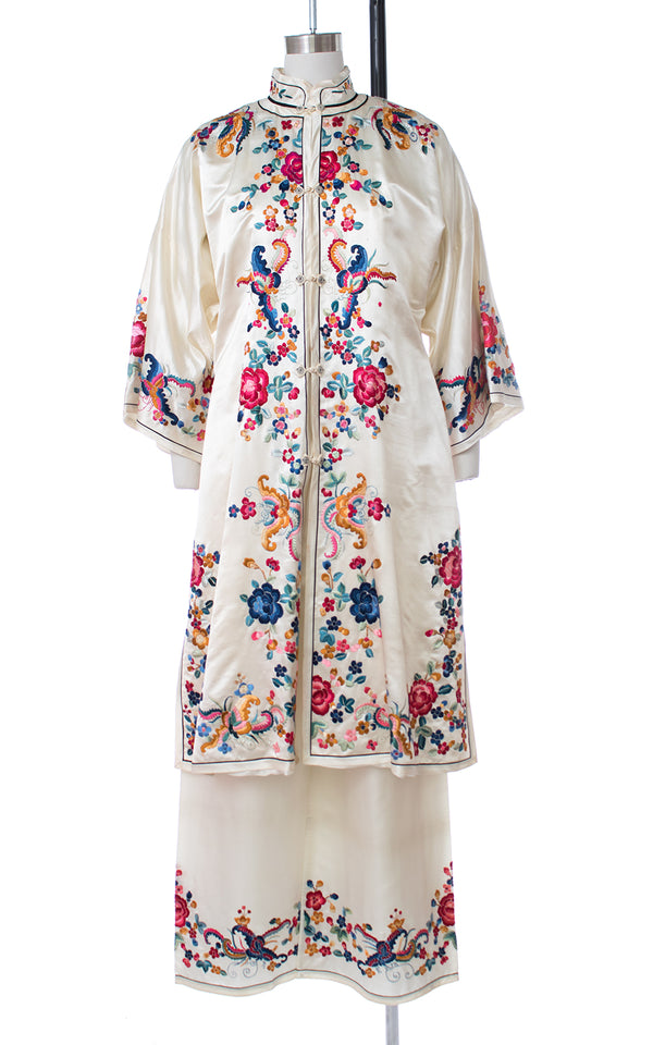 1930s 1940s Bugs & Floral Embroidered Silk Satin Lounge Set | medium/l ...