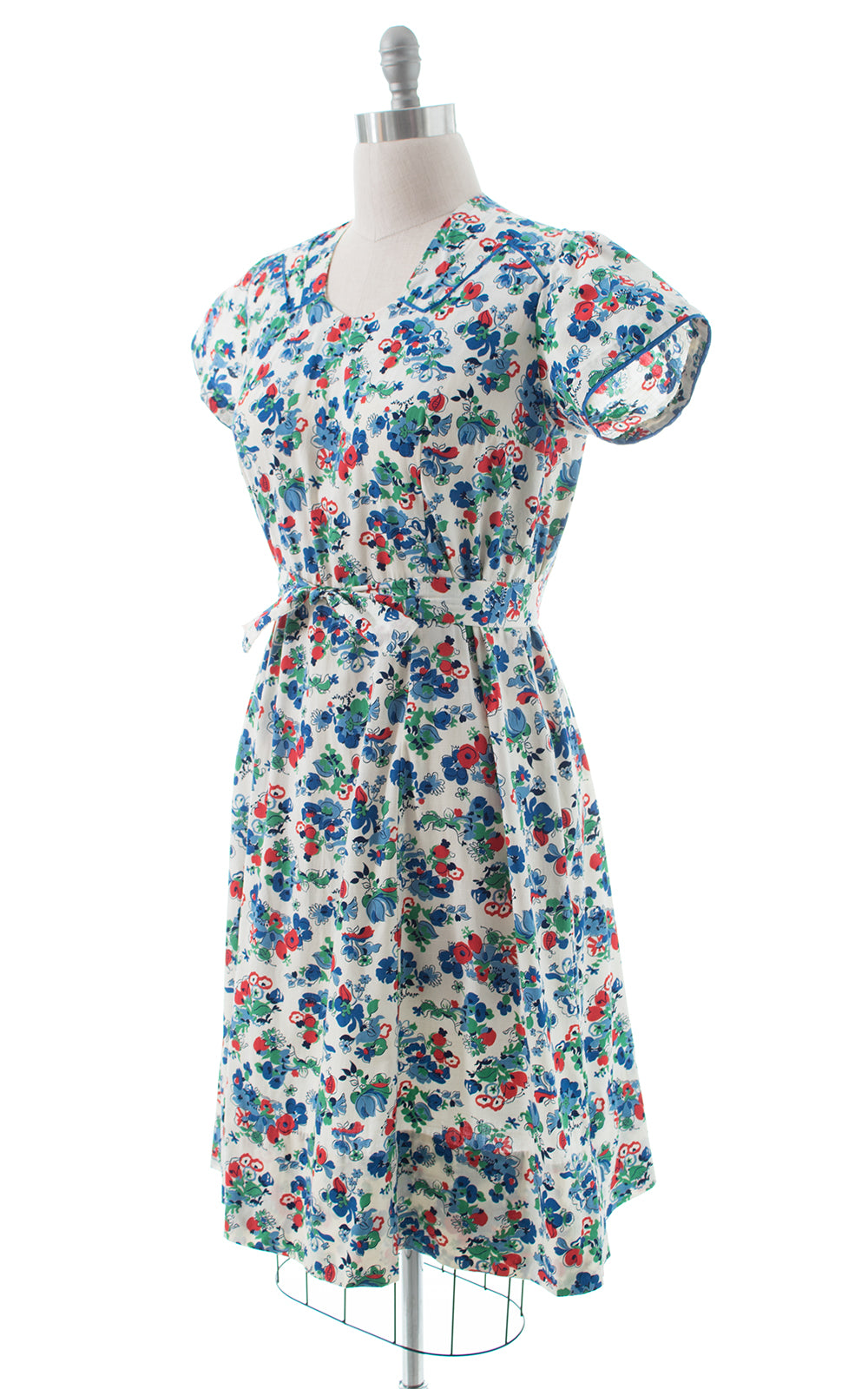 1940s White Floral Cotton Day Dress