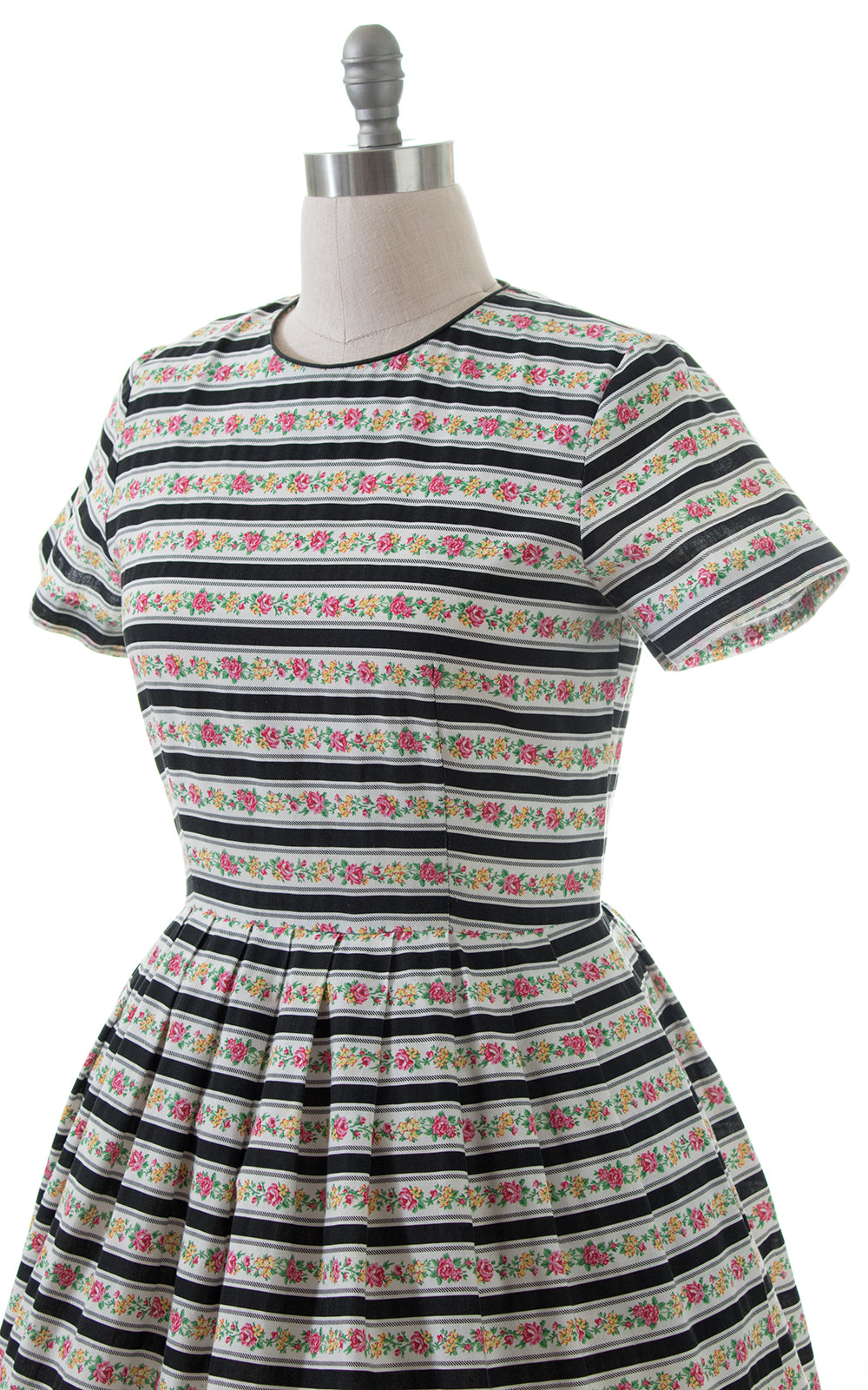1980s-does-1950s LANZ Floral Striped Shirtwaist Dress | large