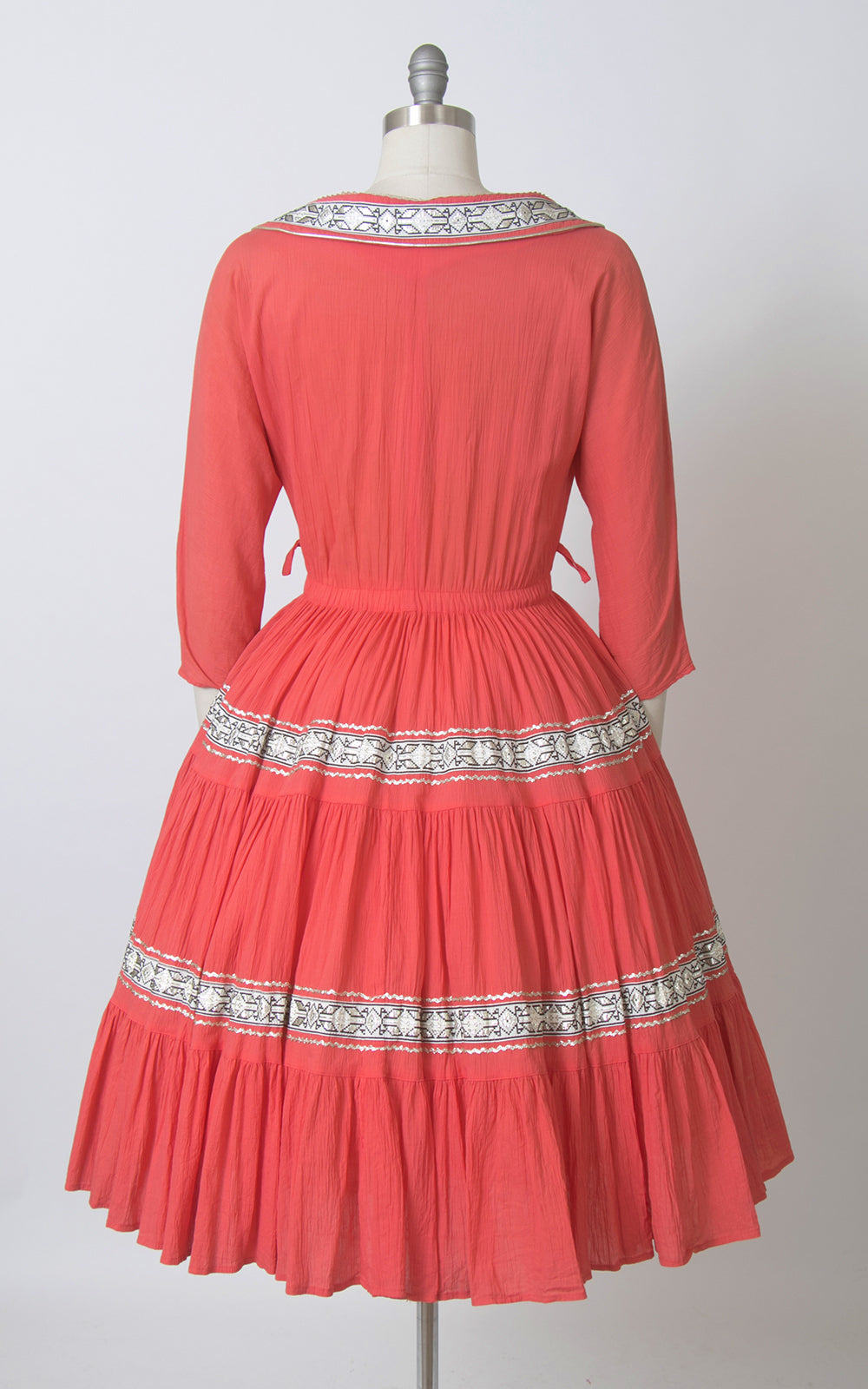 💐 SPRING CLEAROUT 💐 1950s Pink Ric Rac Circle Skirt Patio Dress | small/medium
