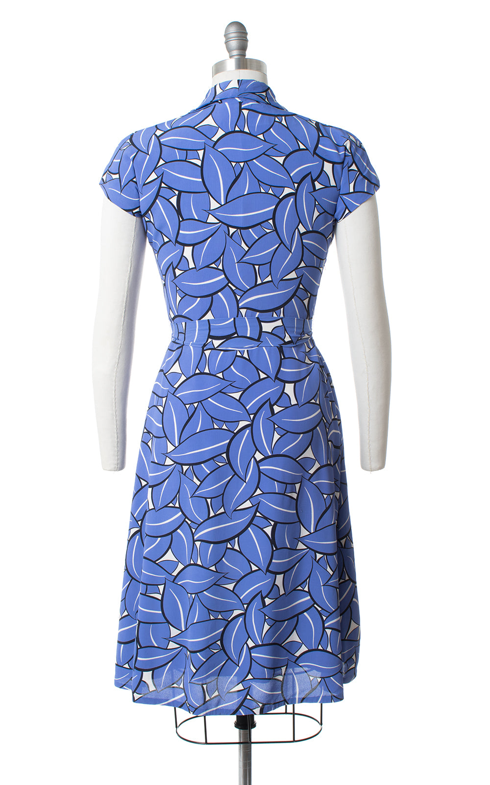 1960s Leaf Printed Blue Rayon Crepe Dress