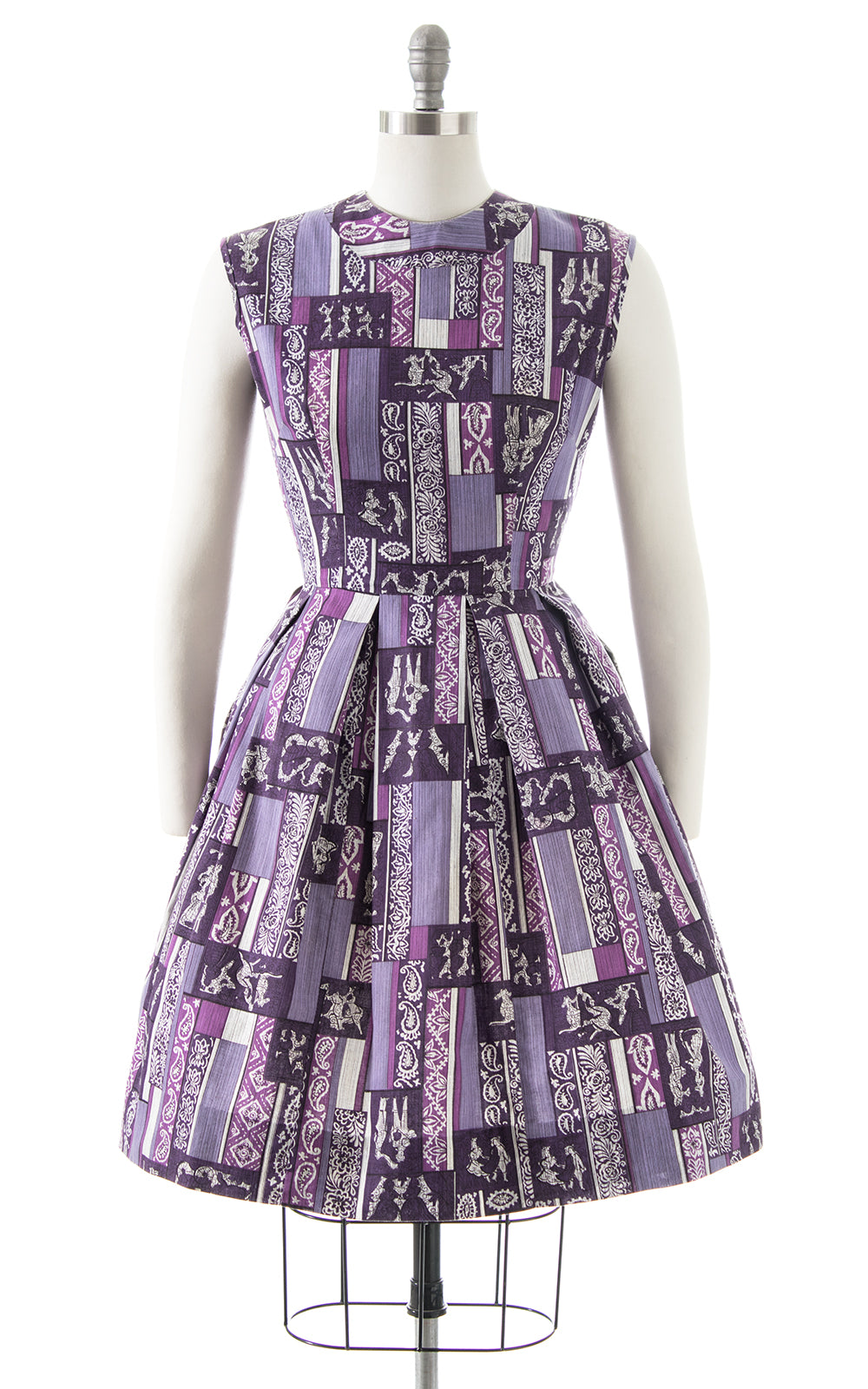 1950s Royalty Novelty Print Sundress