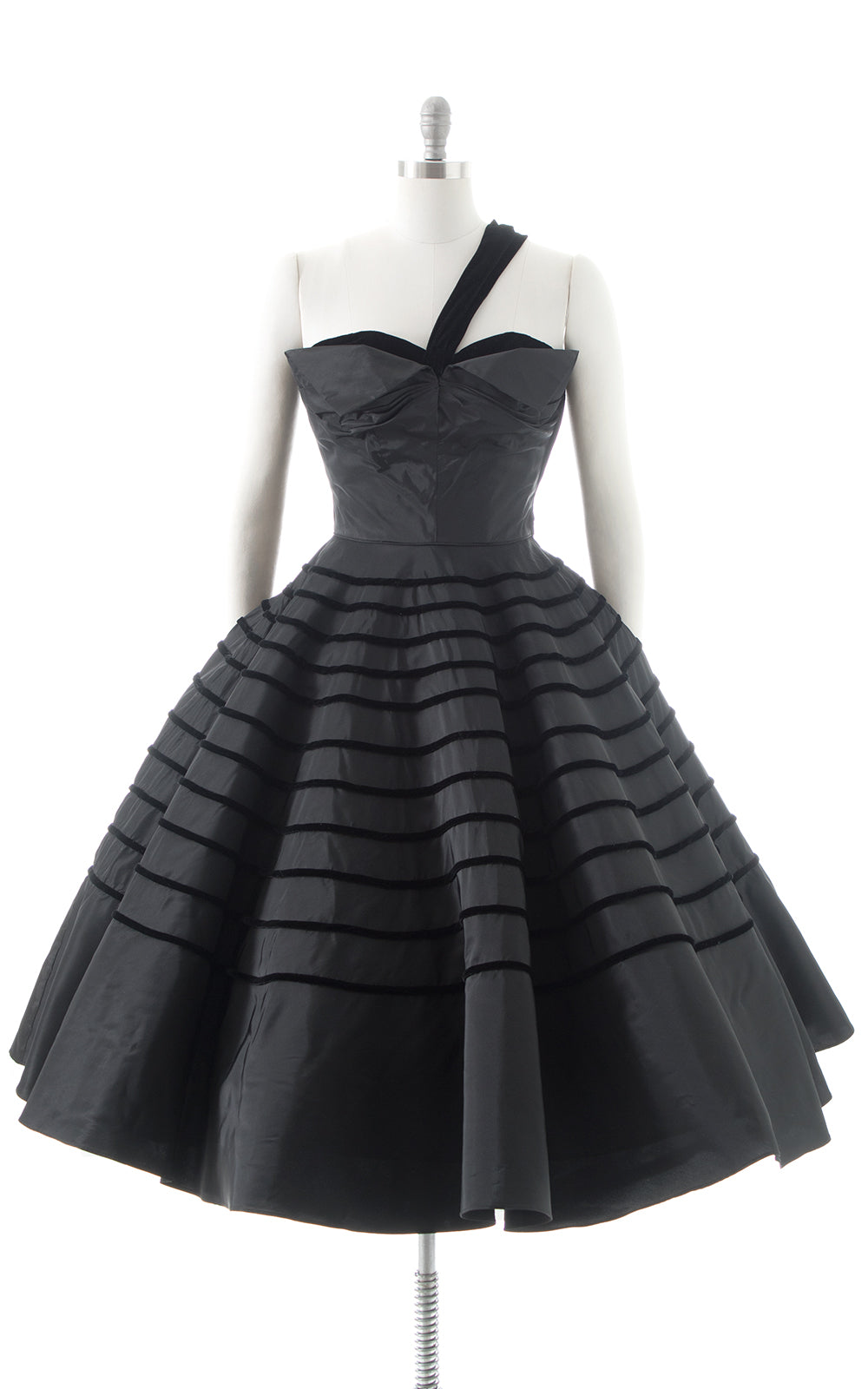 1950s Fred Perlberg Black Velvet & Taffeta Gown