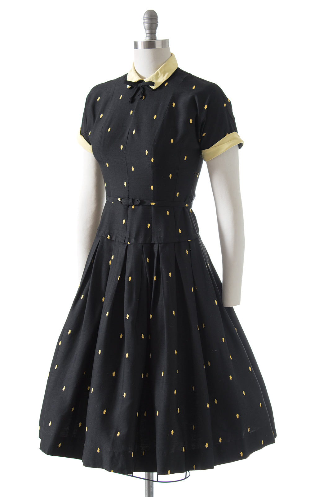 1950s Arrrowhead Drop Waist Day Dress