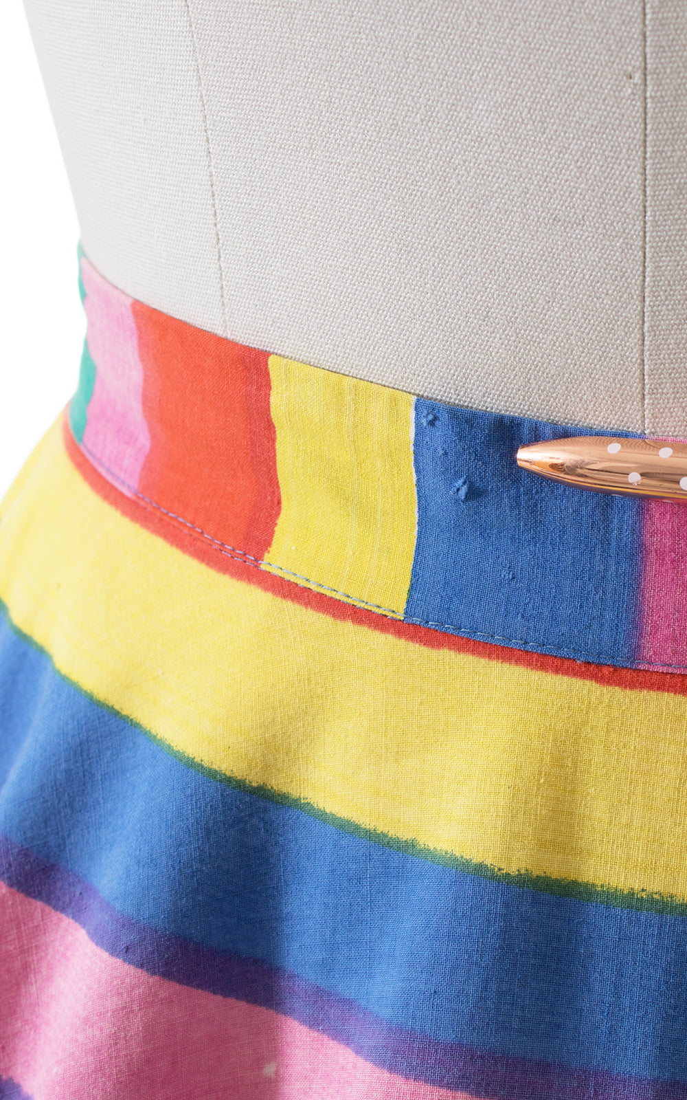 1950s Rainbow Striped Border Print Circle Skirt