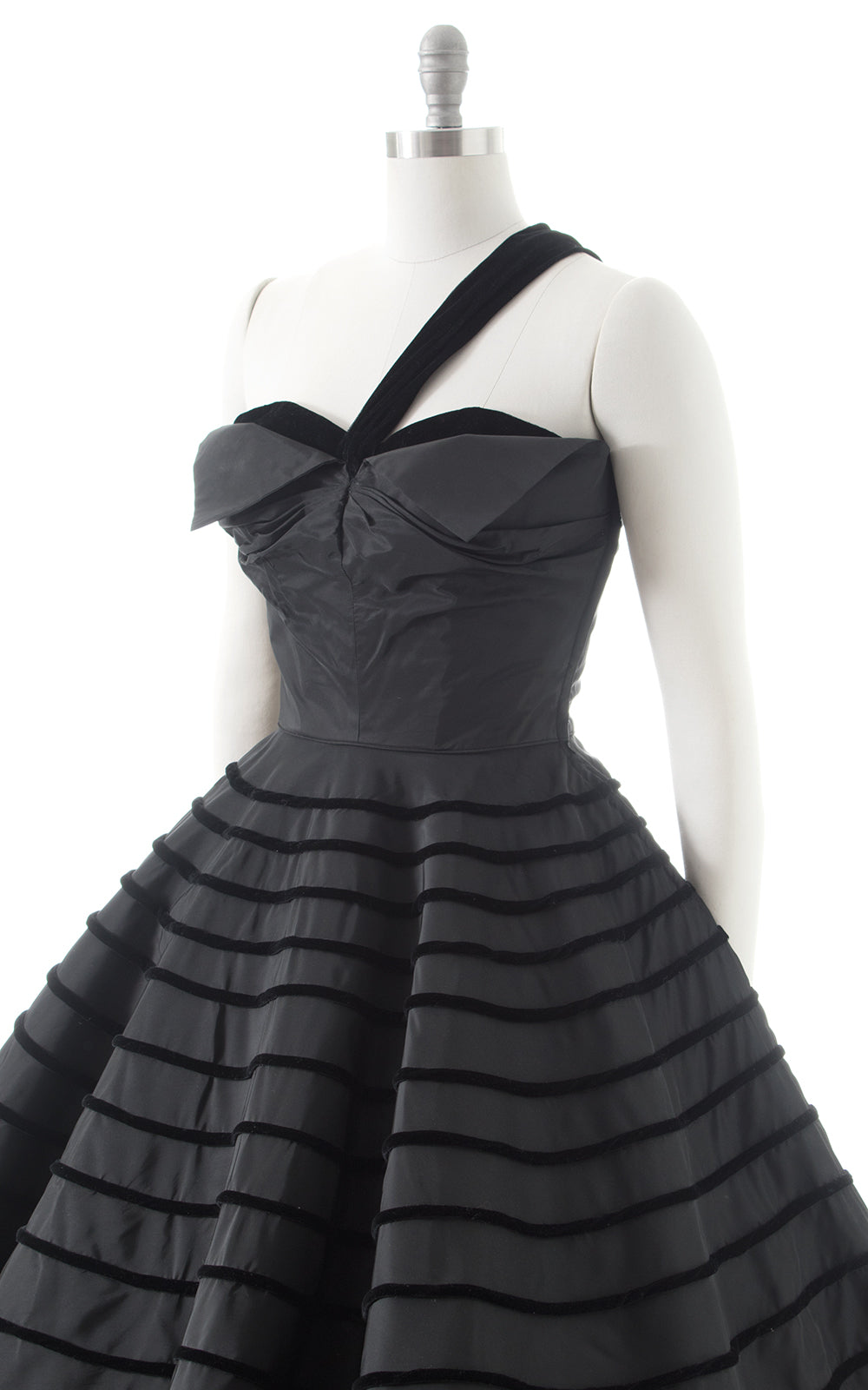 1950s Fred Perlberg Black Velvet & Taffeta Gown