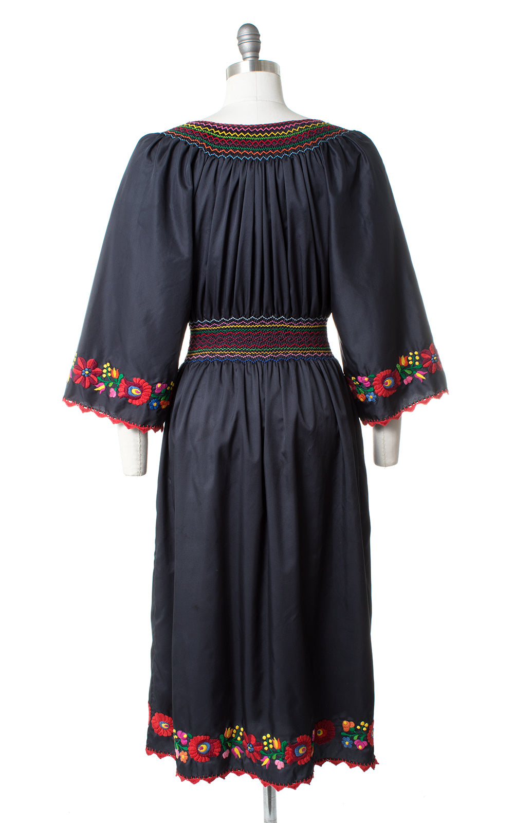 floral embroidered peasant dress Lety Floral Dress