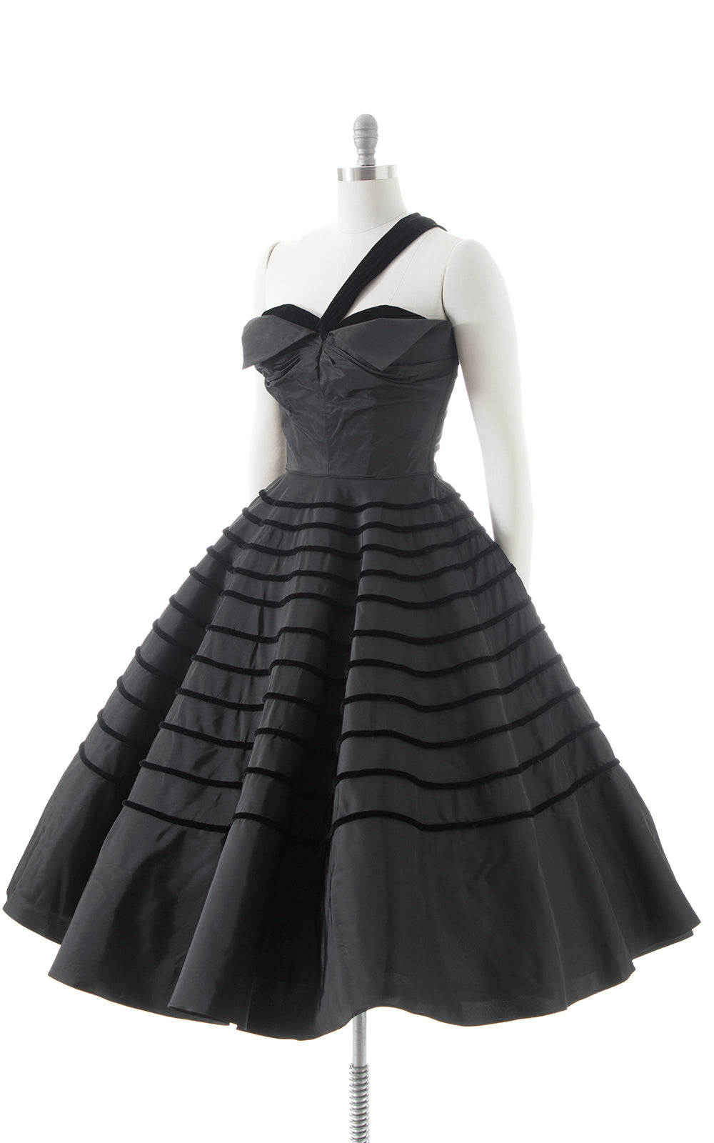 1950s Fred Perlberg Black Velvet & Taffeta Gown