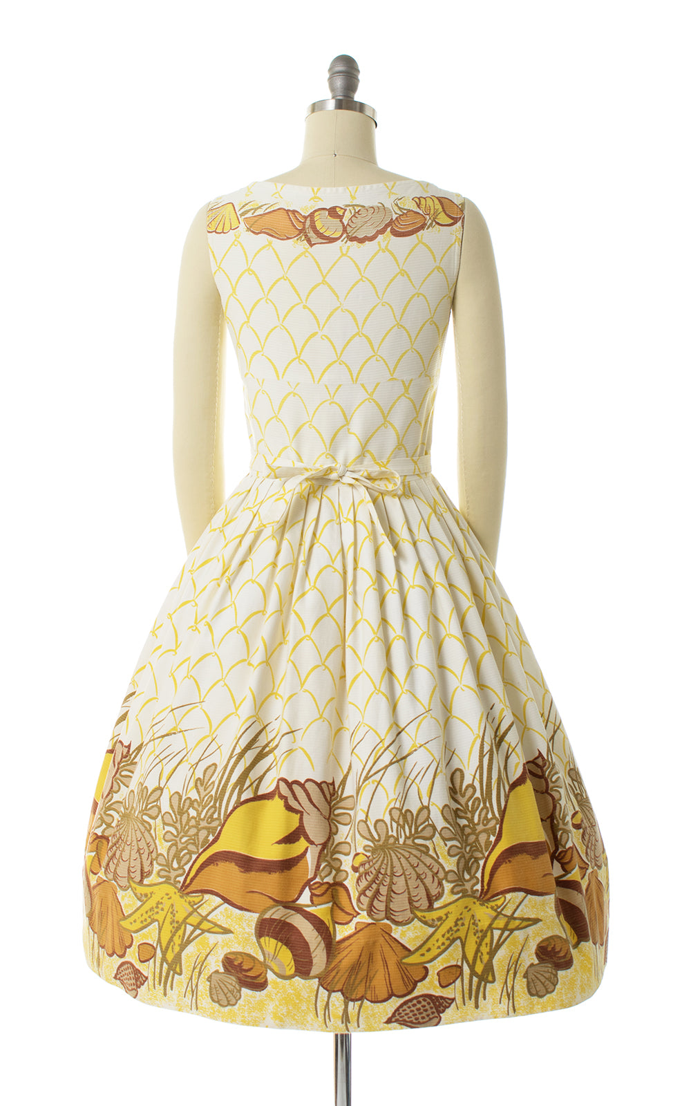 1950s Seashell Novelty Border Print Sundress