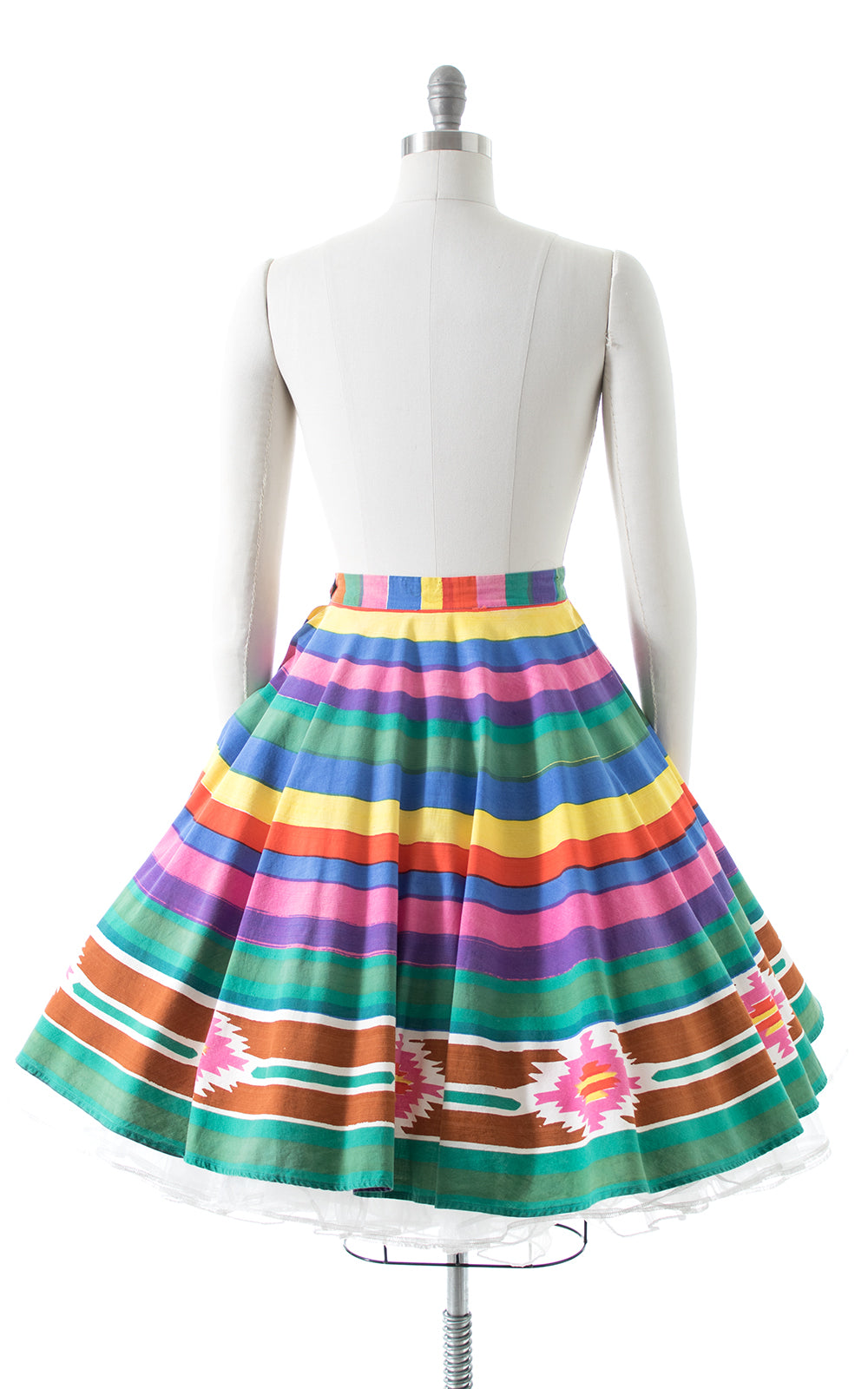 Circle skirt hotsell border print