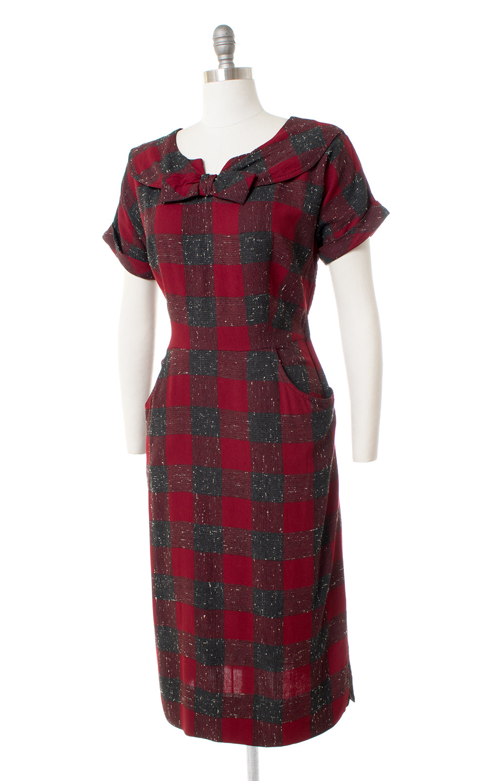 1950s Buffalo Plaid Slubbed Cotton Sheath Dress with Pockets