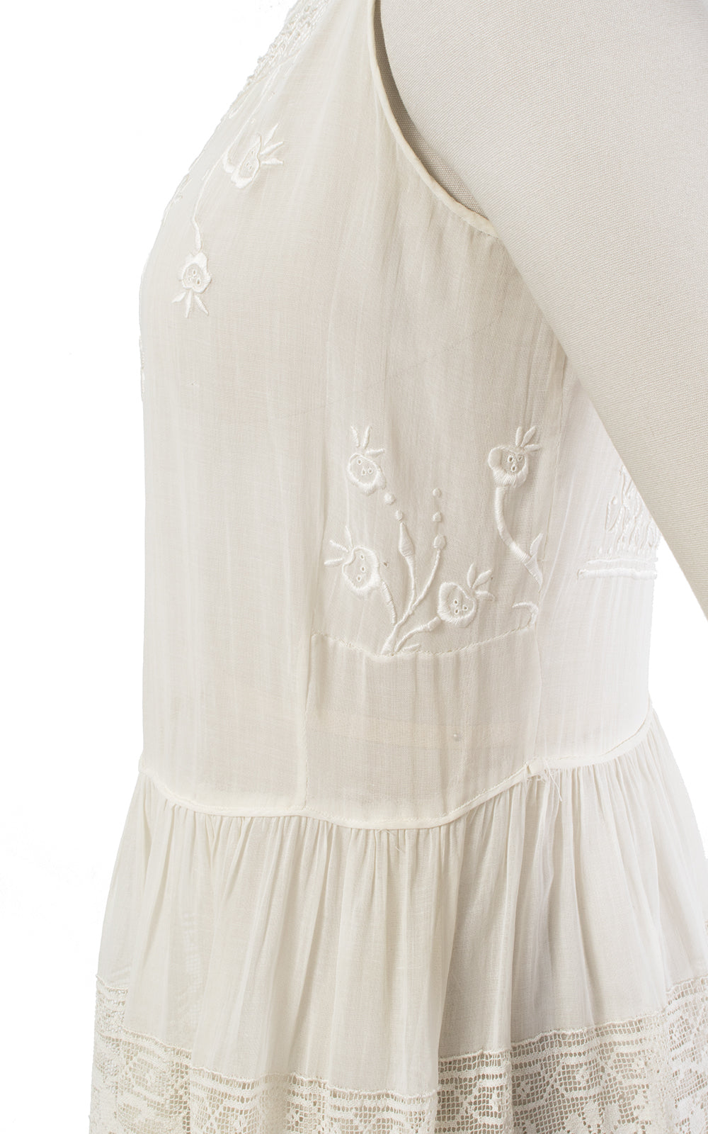 1920s Floral Embroidered Cream Sheer Cotton Voile Sundress