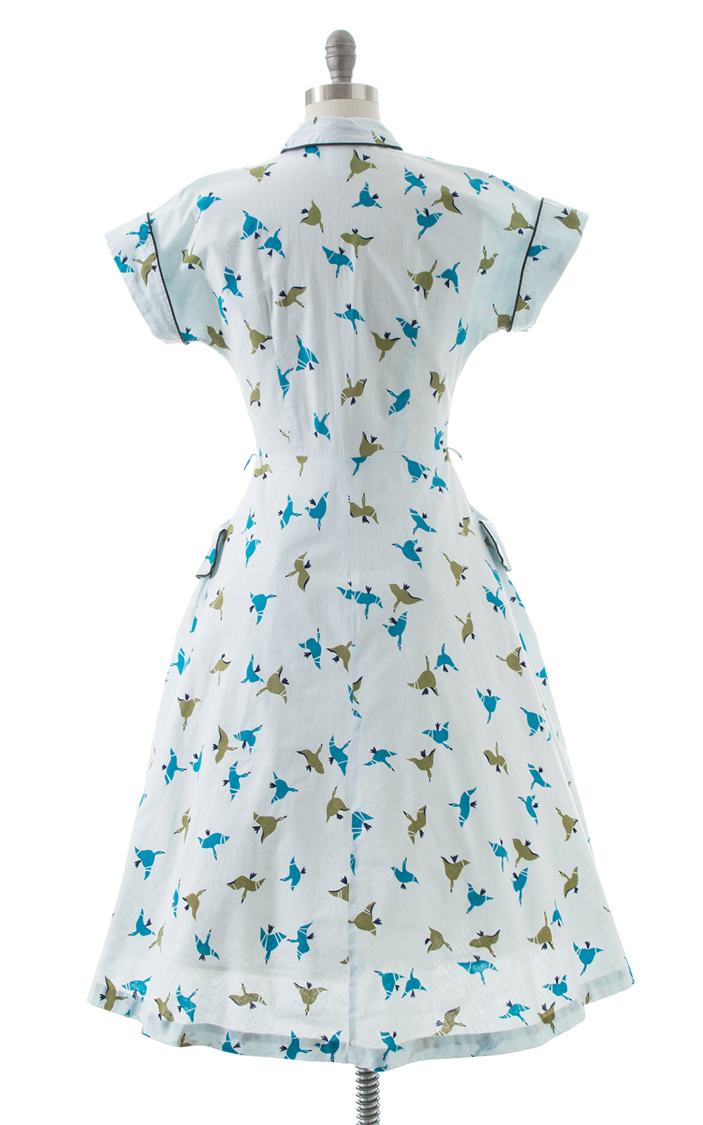 1950s Geese Novelty Print Shirtwaist Dress