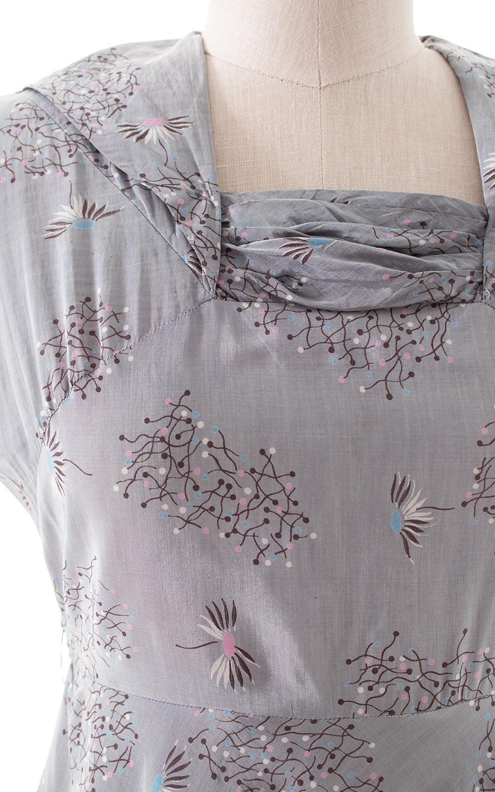 1950s Dandelion Grey Rayon Dress