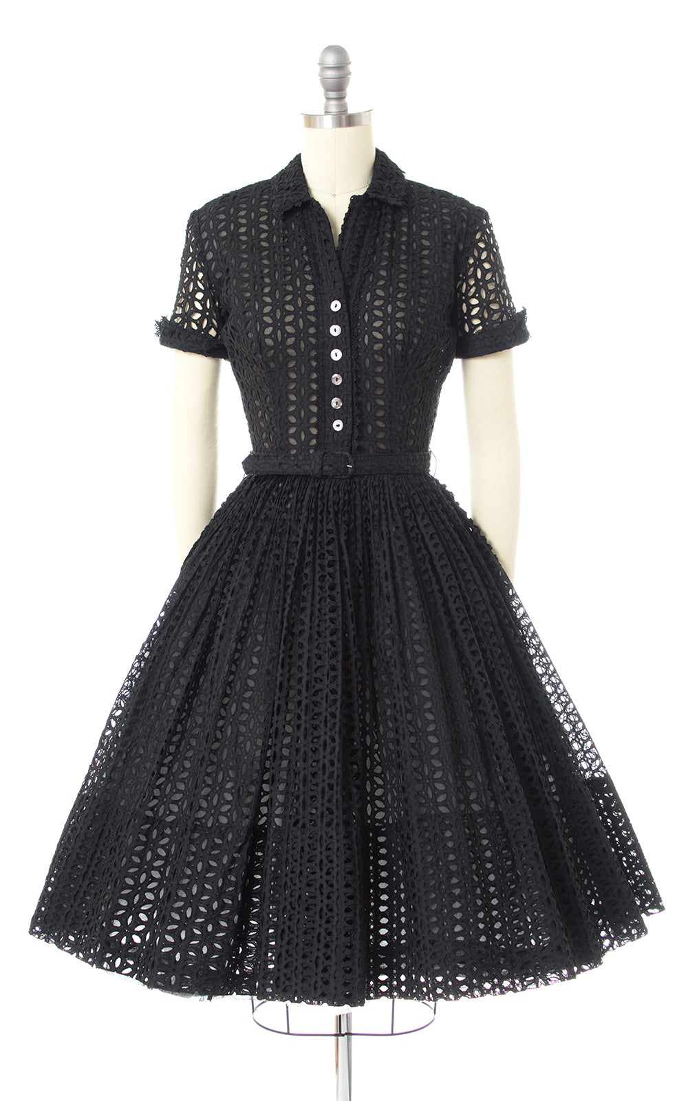 1950s Eyelet Lace Shirtwaist Dress