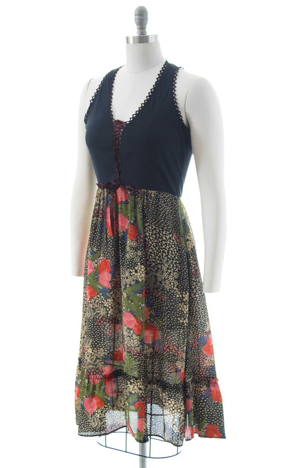 1970s Lace Up Floral Dress