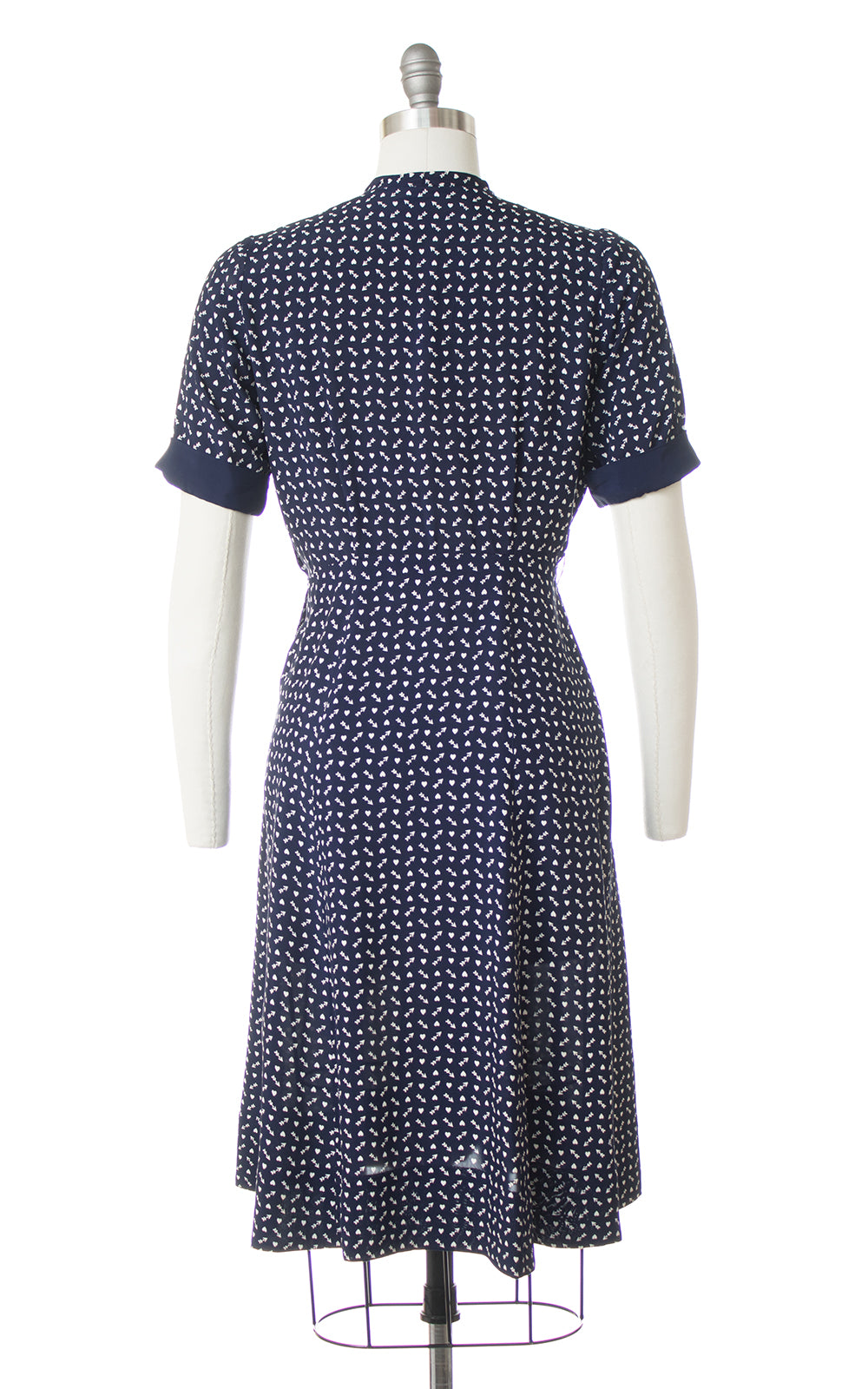 1940s Hearts & Arrows Novelty Print Rayon Shirtwaist Dress