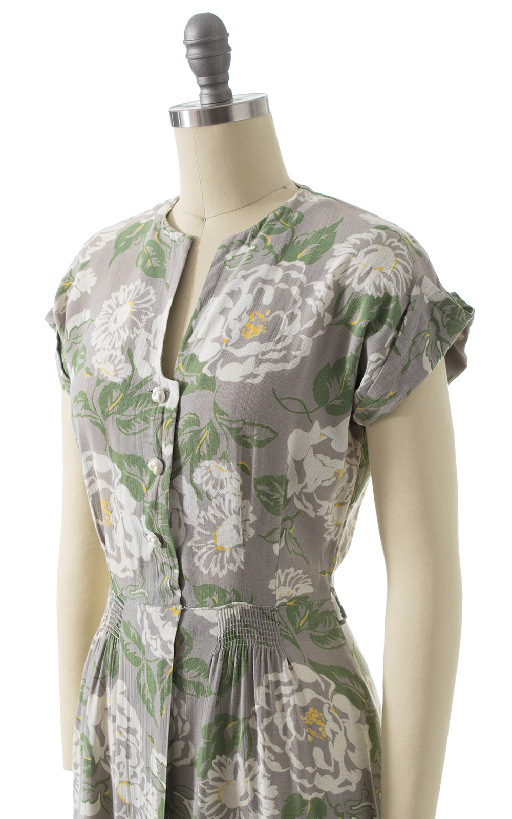 1940s Floral Cotton Shirtwaist Day Dress