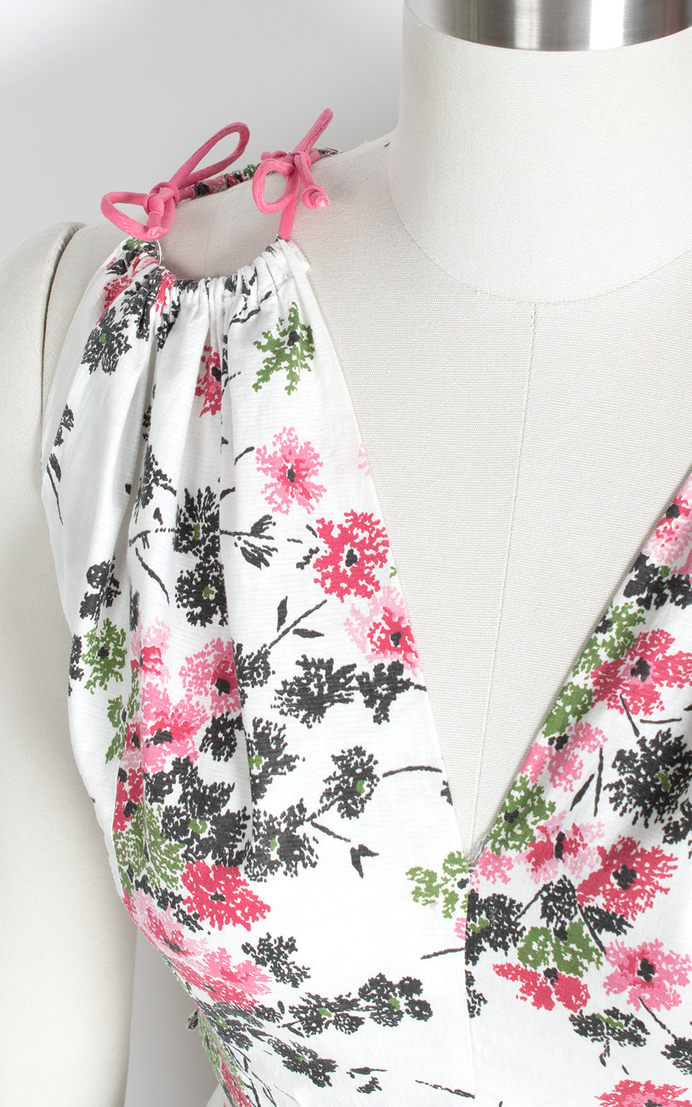 1950s Tie Straps Floral White Cotton Sundress