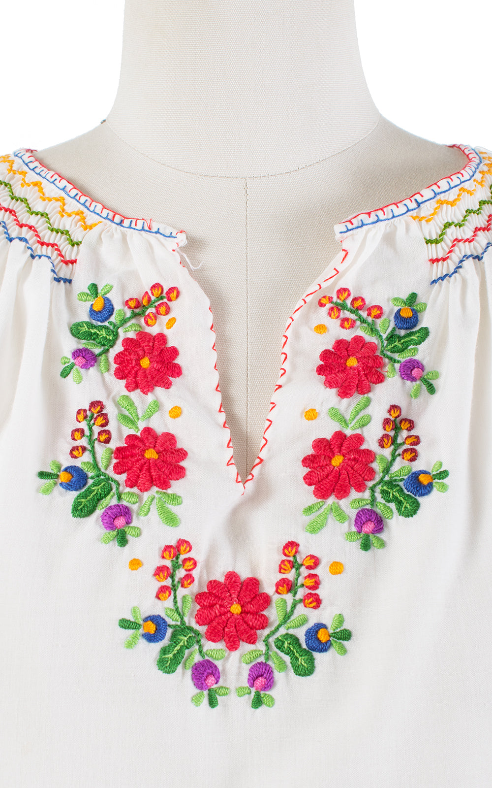 1970s Floral Embroidered Cropped Peasant Top