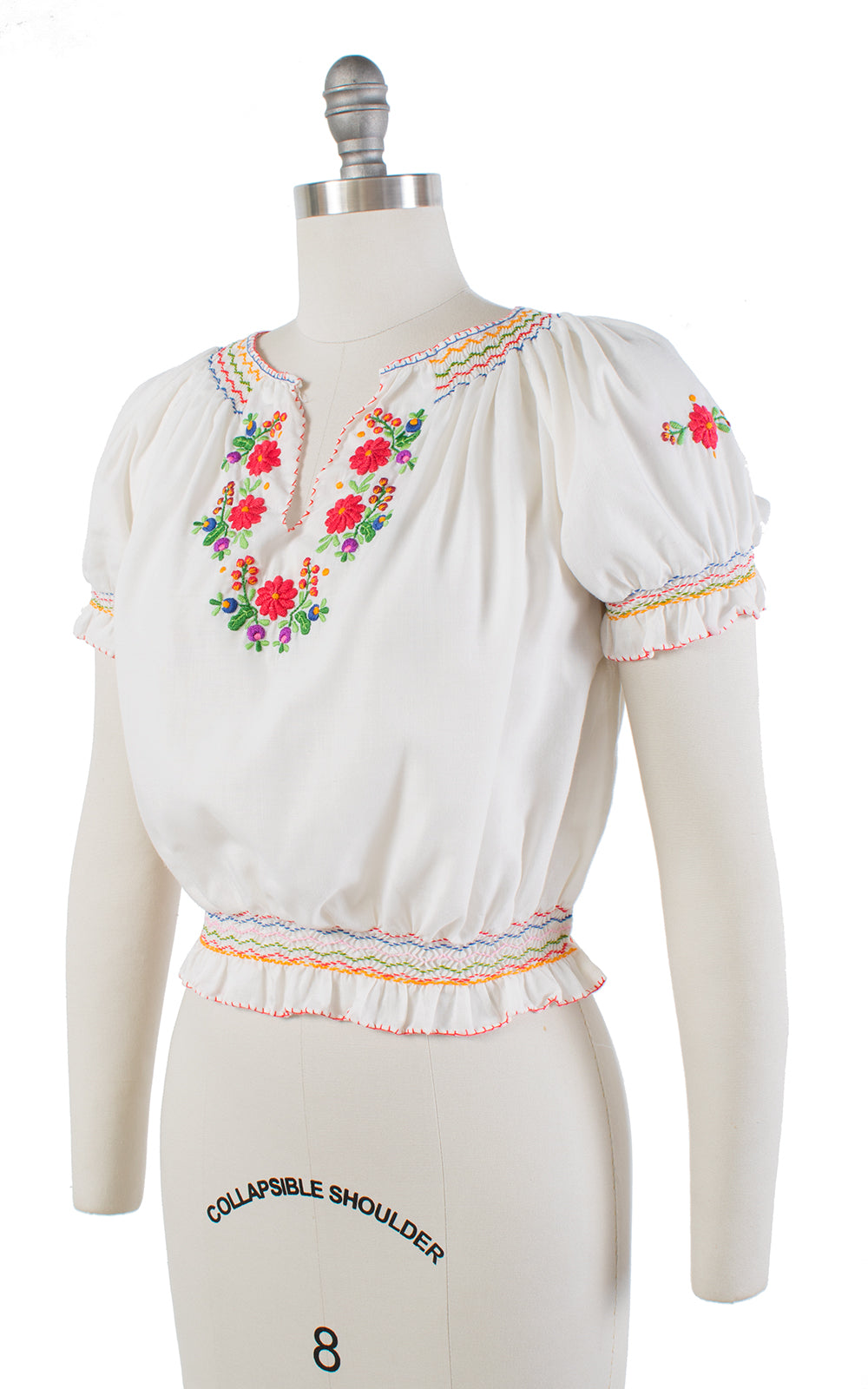 1970s Floral Embroidered Cropped Peasant Top