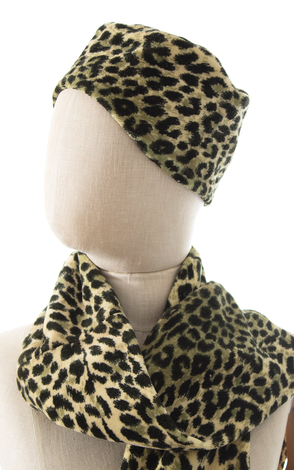 1960s Leopard Print Faux Fur Hat, Scarf & Handbag Set