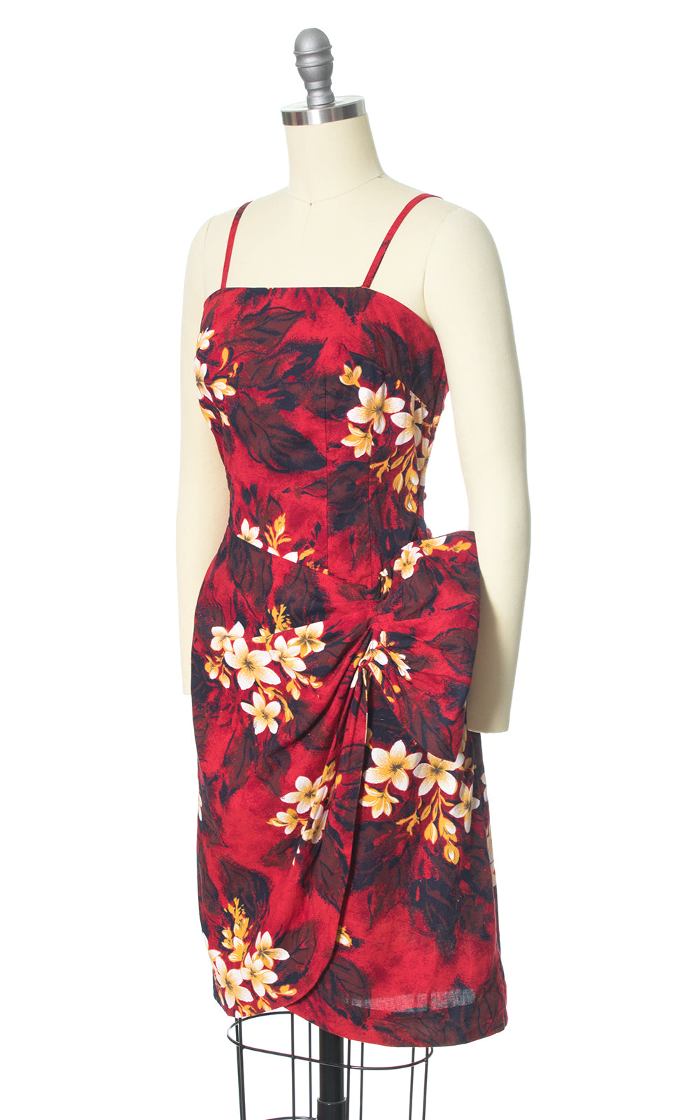 1950s 1960s Hawaiian Plumeria Sarong Dress