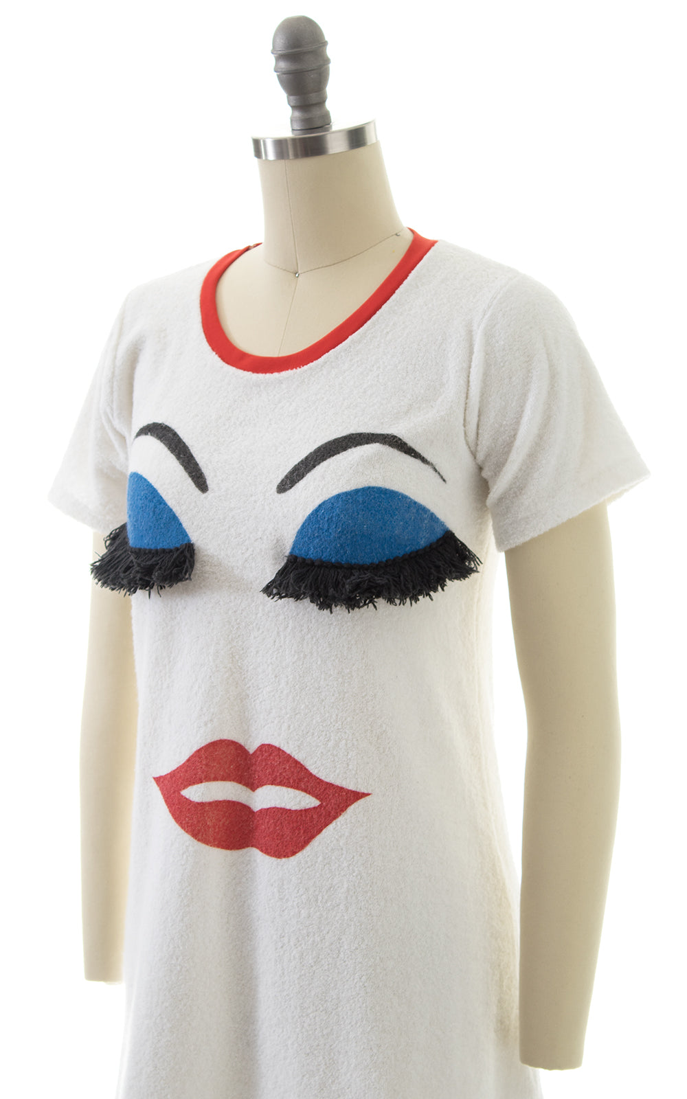 1980s Makeup Face Novelty Terrycloth Dress with Fringe Eyelashes