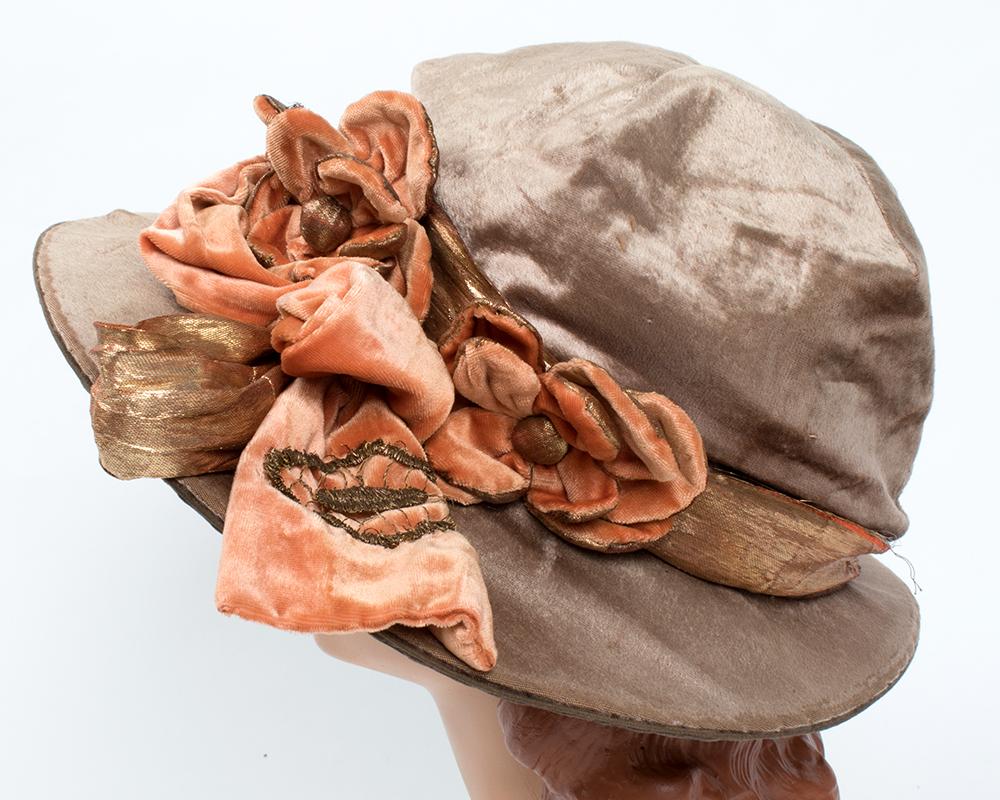 Edwardian 1910s Silk Velvet & Gold Lamé Floral Hat