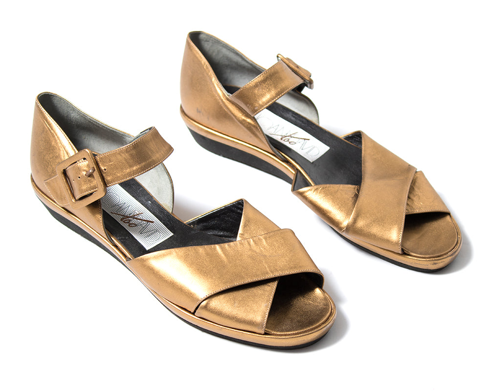 1980s 1990s Metallic Gold Leather Wedge Sandals