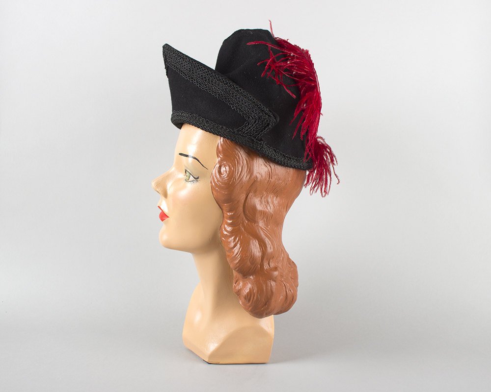 Vintage 1940s Hat | 40s Ostrich Feather Black Wool Felt Tilt Hat Red Plumage Formal Cocktail Hat