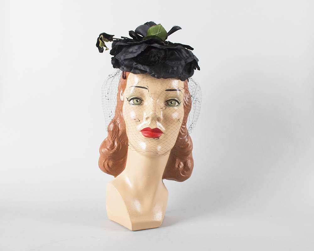 Vintage 1950s Hat | 50s Black Rose Floral Pillbox Formal Cocktail Hat with Veil