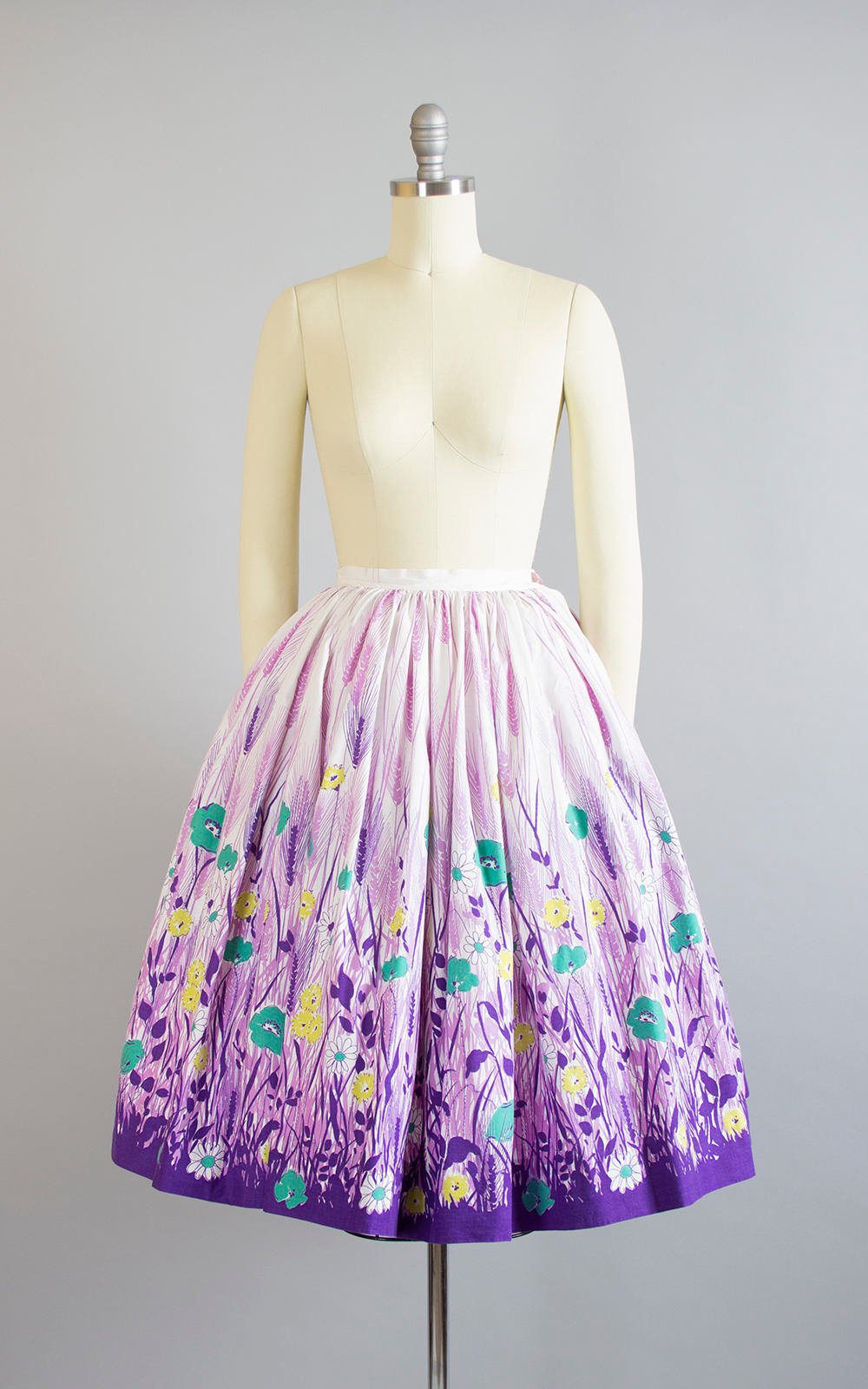 Vintage 1950s Skirt | 50s Floral Wheat Border Print Cotton Printed Purple White Full Swing Skirt (xs)