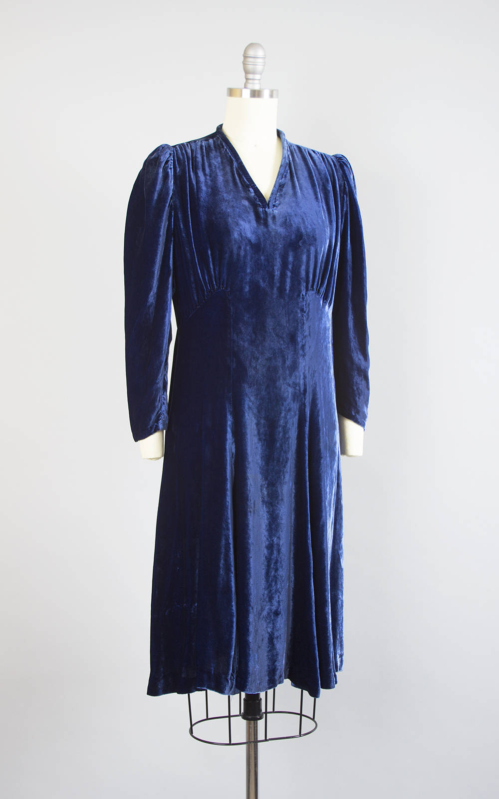 Vintage 1930s 1940s Dress | 30s 40s Dark Blue Silk Velvet Bias Cut Long Sleeve Cocktail Party Evening Dress (small)