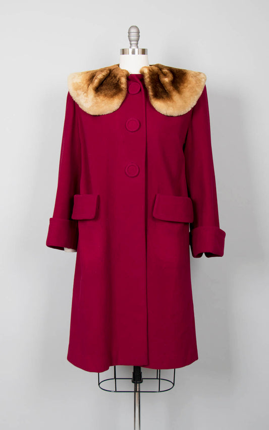 Vintage 1940s Coat | 40s Wool Mouton Lamb Fur Collar Plum Burgundy Warm Winter Swing Coat (medium/large)