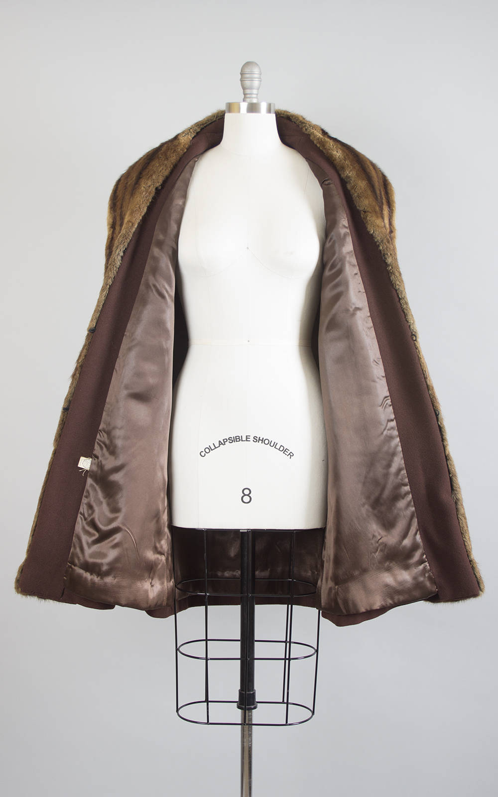 Vintage 1940s Coat | 40s Fur Collar Brown Wool Fur Trim Warm Winter Swing Coat (small/medium)