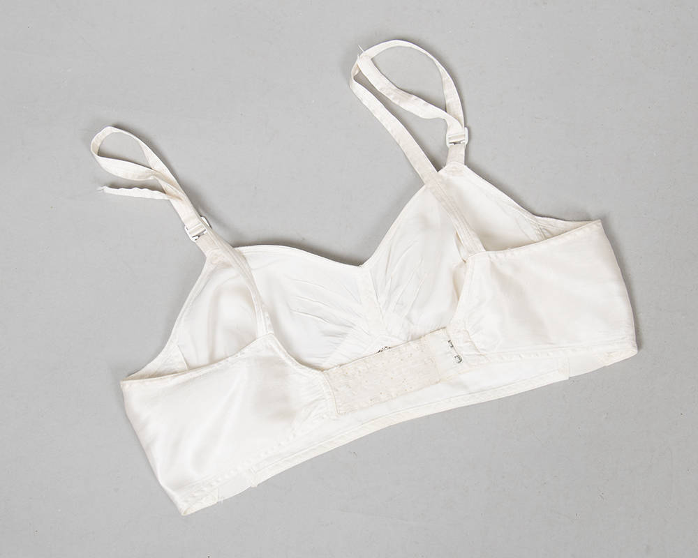 Vintage Exquisite Form White Cotton Bra P502 Size 40B, 1950s -  Israel