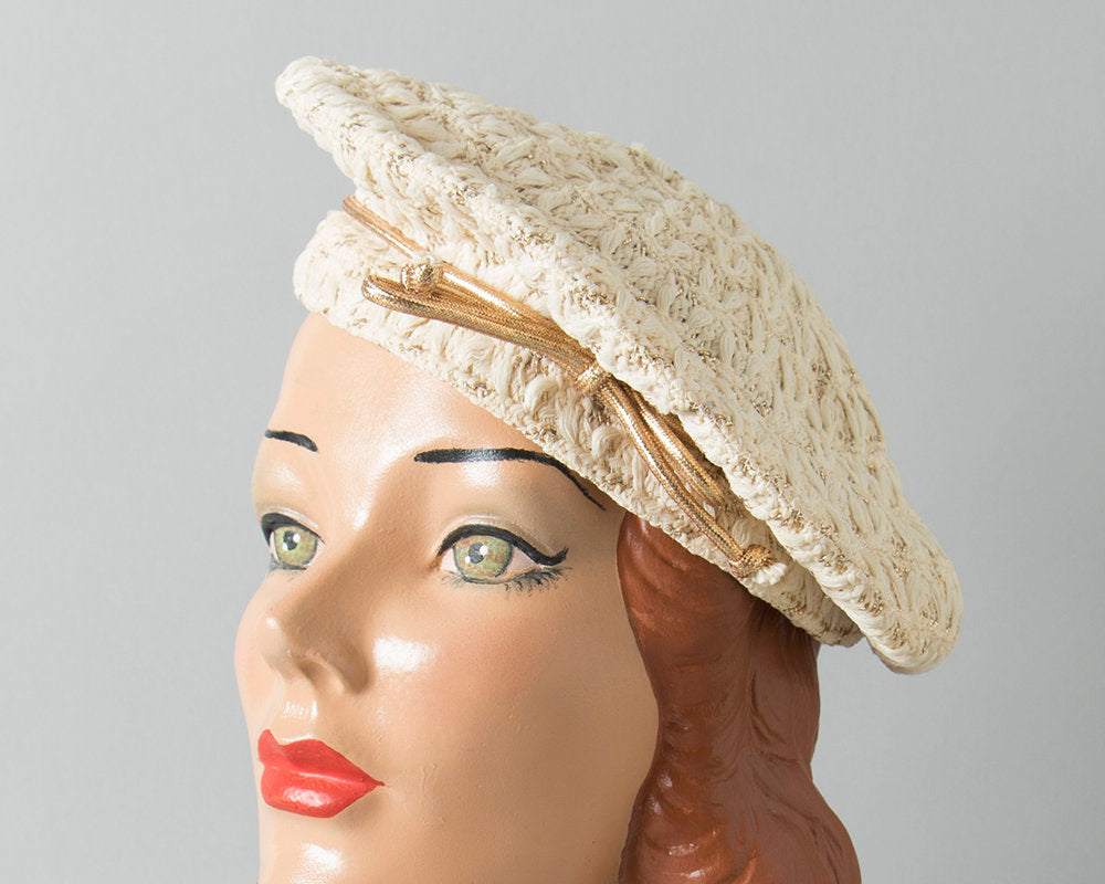 Vintage 1950s Beret | 50s NEW YORK CREATION Raffia Metallic Gold Cream Tam Hat with Bow (small/medium)