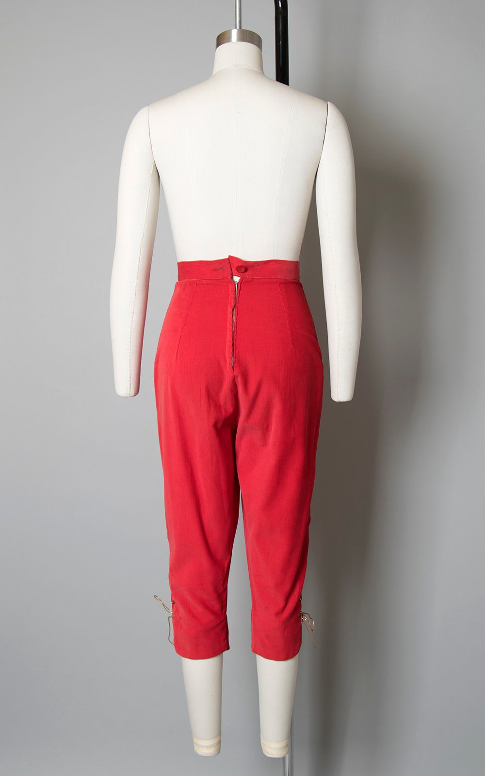 Vintage 1950s Capris | 50s Red Corduroy Gold Lace Up Pedal Pushers Matador High Waisted Pants (x-small/small)